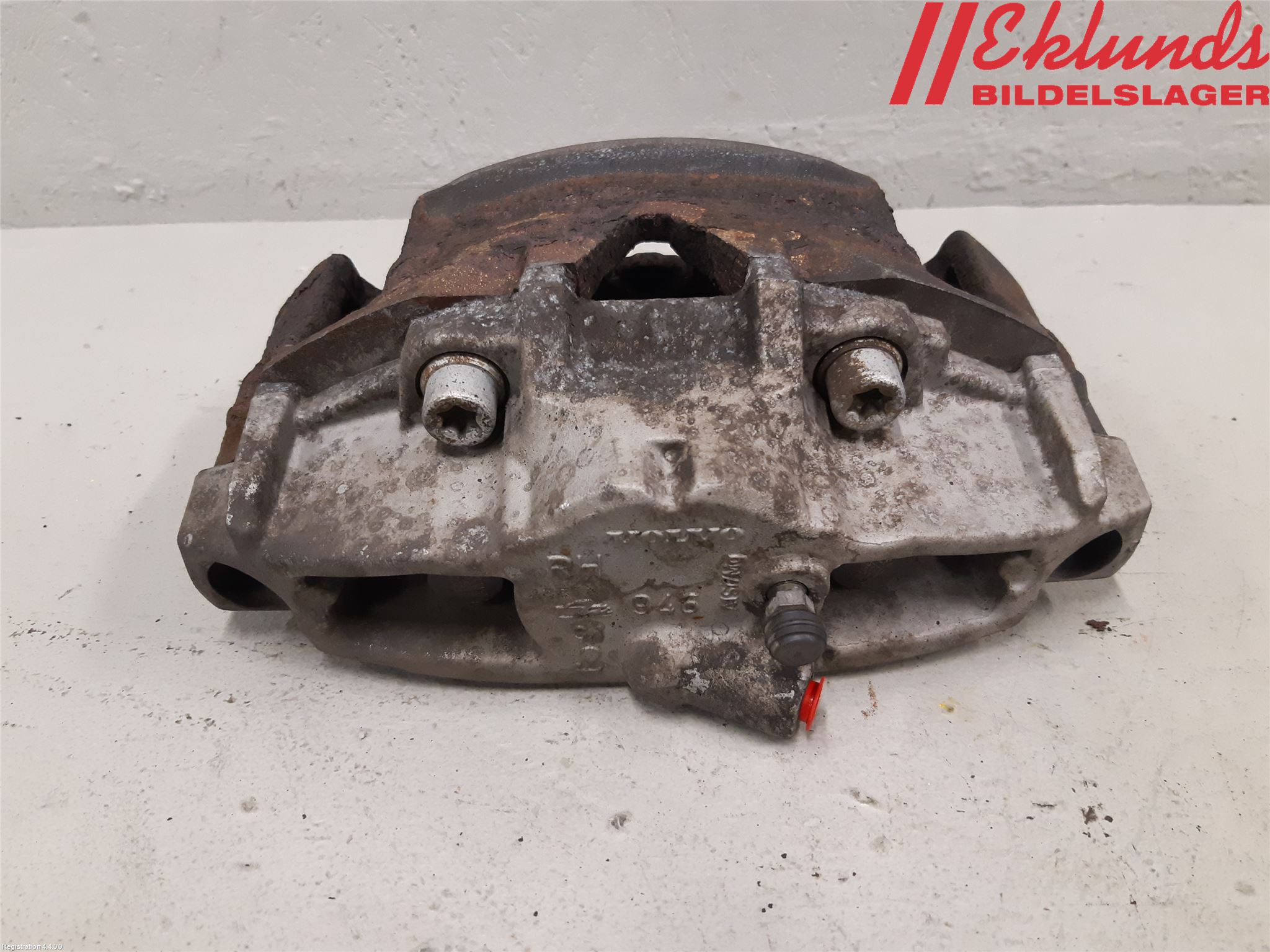 Volvo XC70 08-13 Bromsok Fram Höger