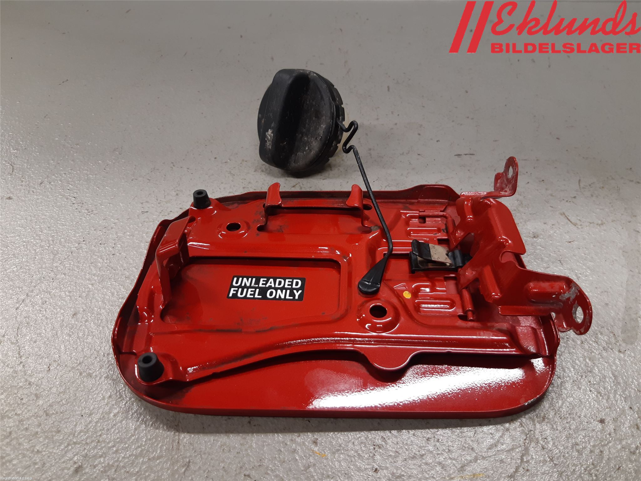 Toyota AVENSIS 09-15 Tanklucka