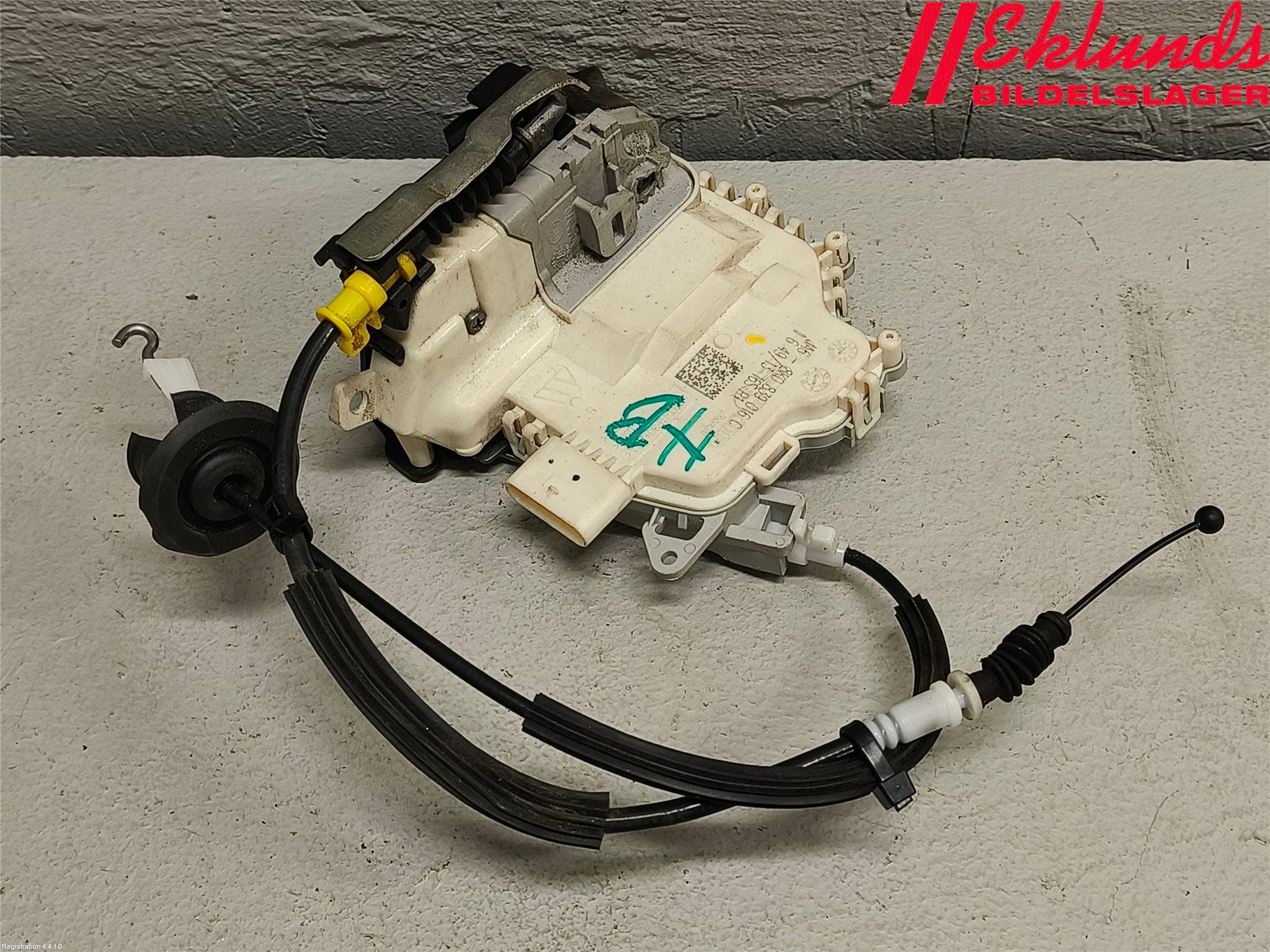 Audi A4 12-15 Låskista-Dörrlås