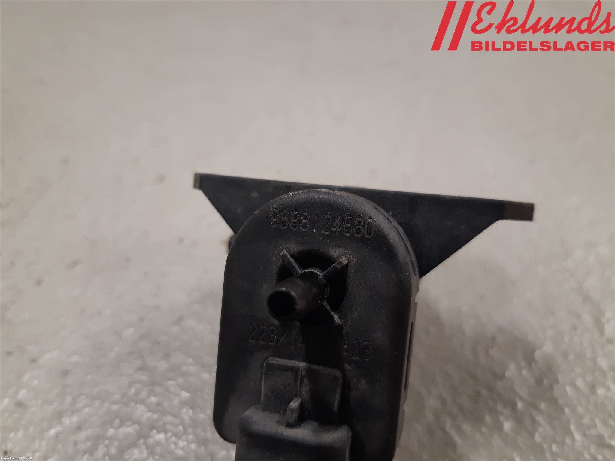 Citroen C4 CACTUS 14-20 Vakuumventil