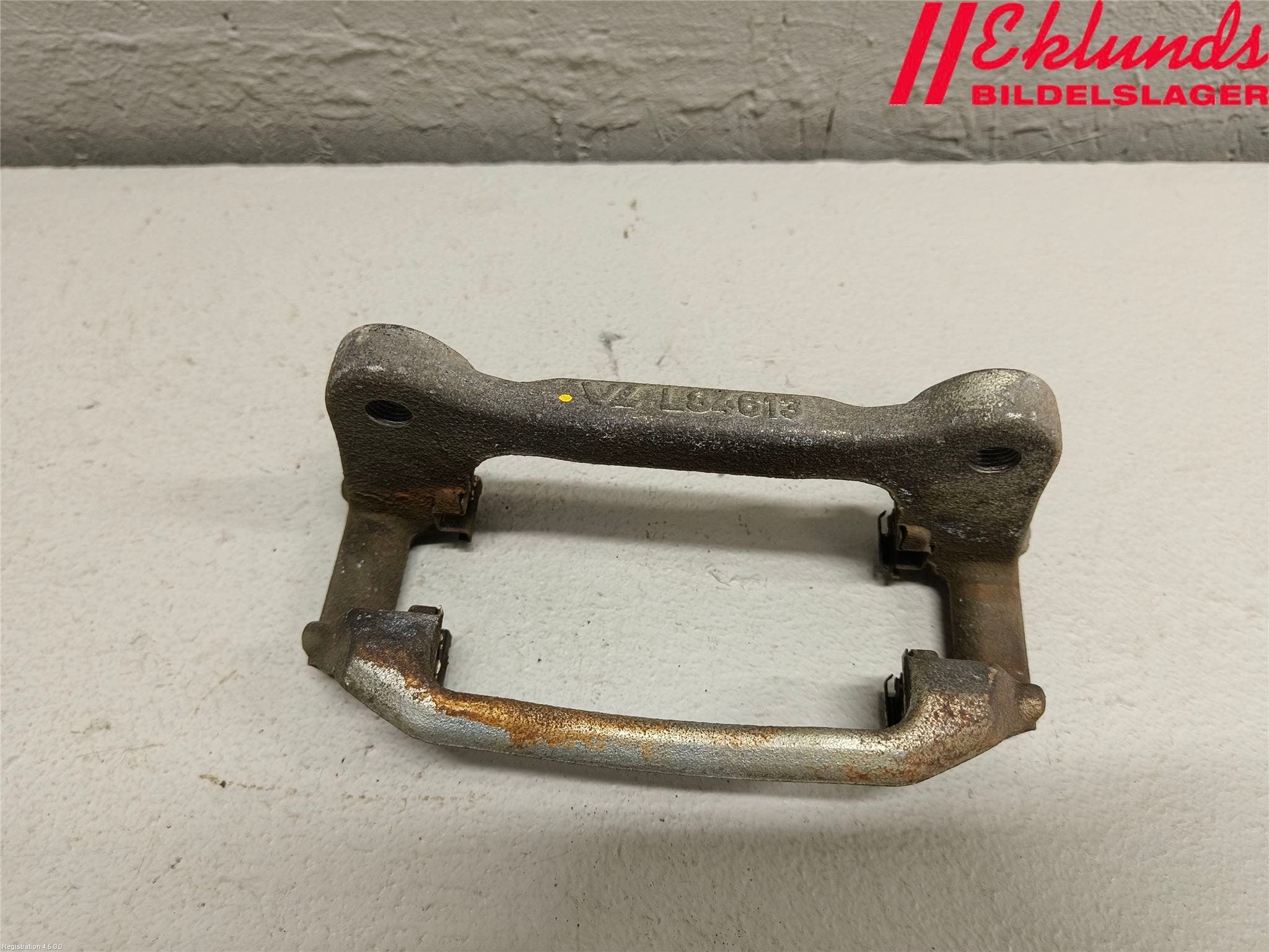 Toyota COROLLA 19- Bromsokshållare