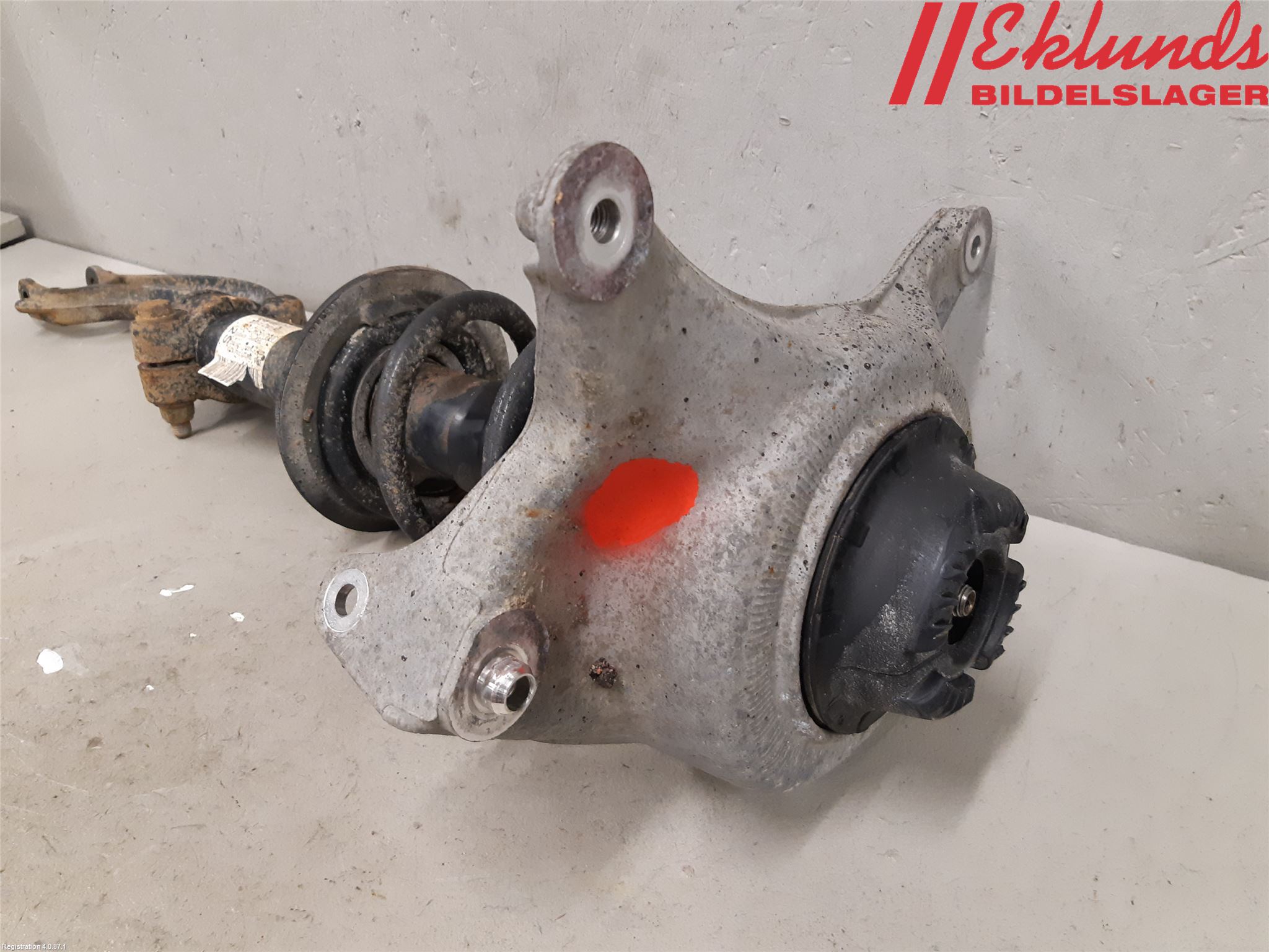 Audi A4 12-15 Fjäderben Fram Vänster