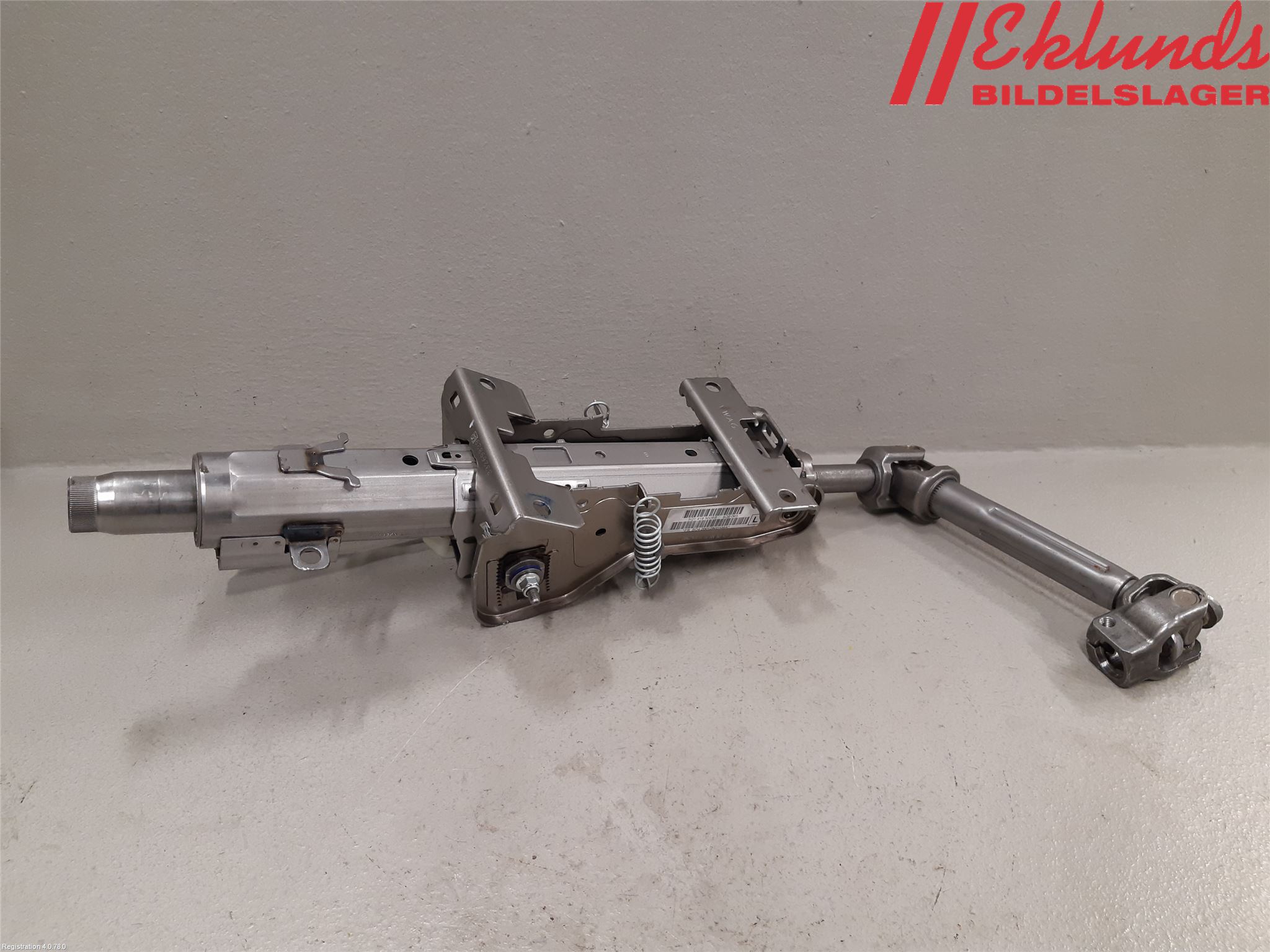 Skoda OCTAVIA (5E) 13-20 Rattaxelagg Justerbart