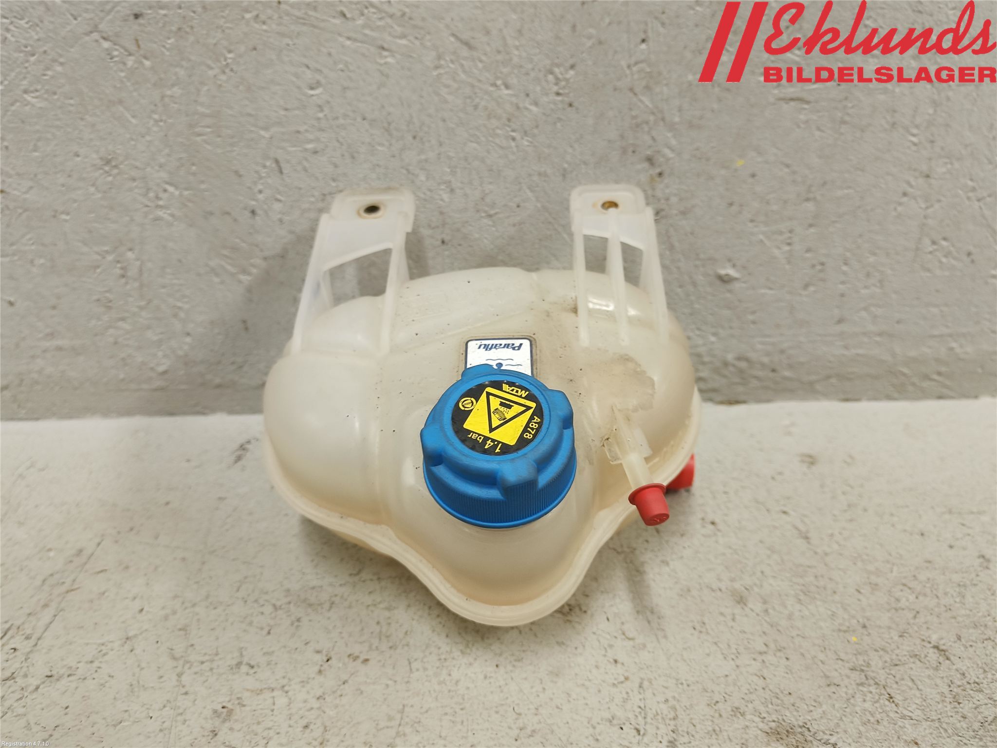 Opel COMBO D 12-18 Expansionstank