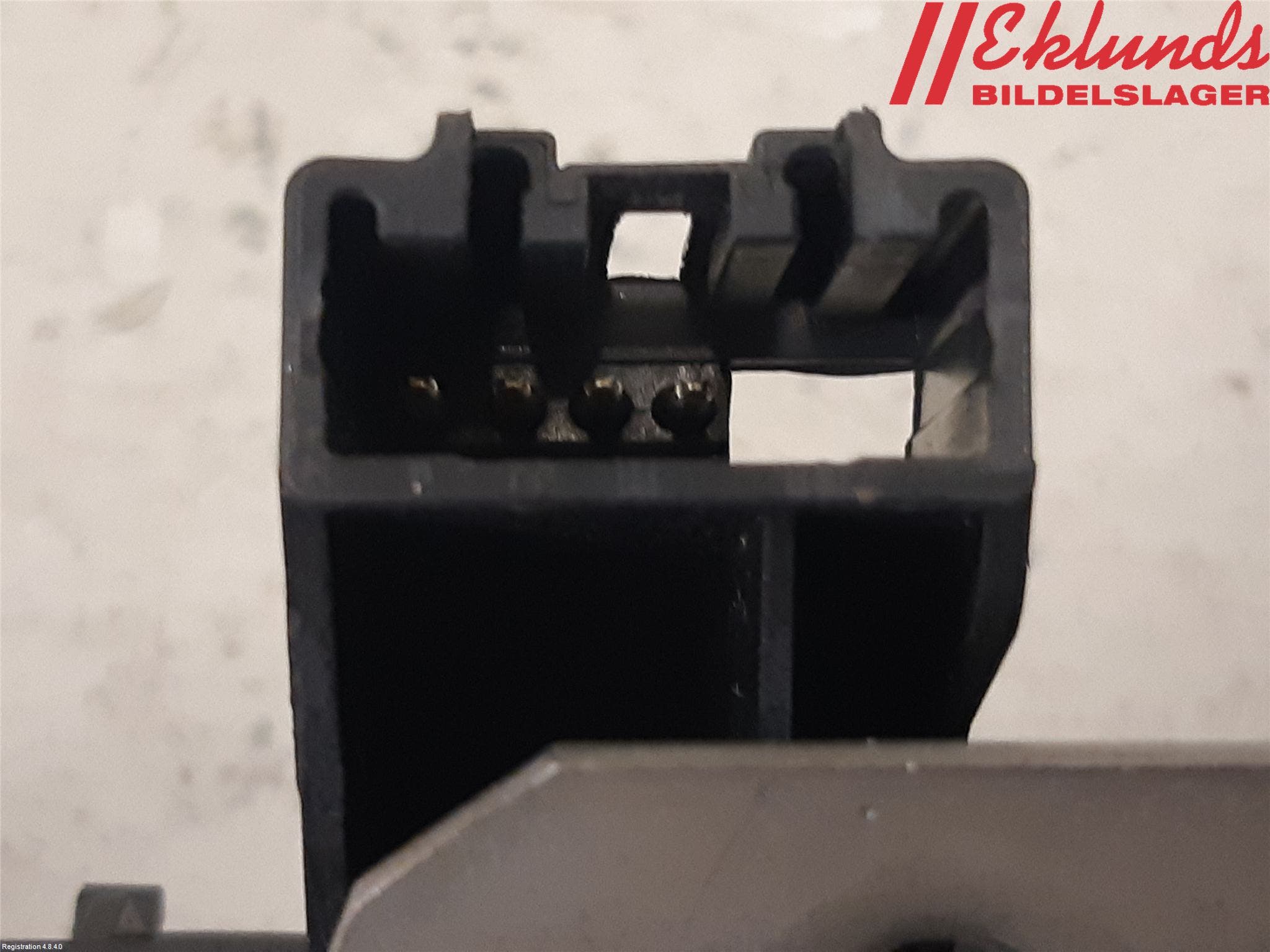 Ford S-MAX 06-15 Låskista Baklucka