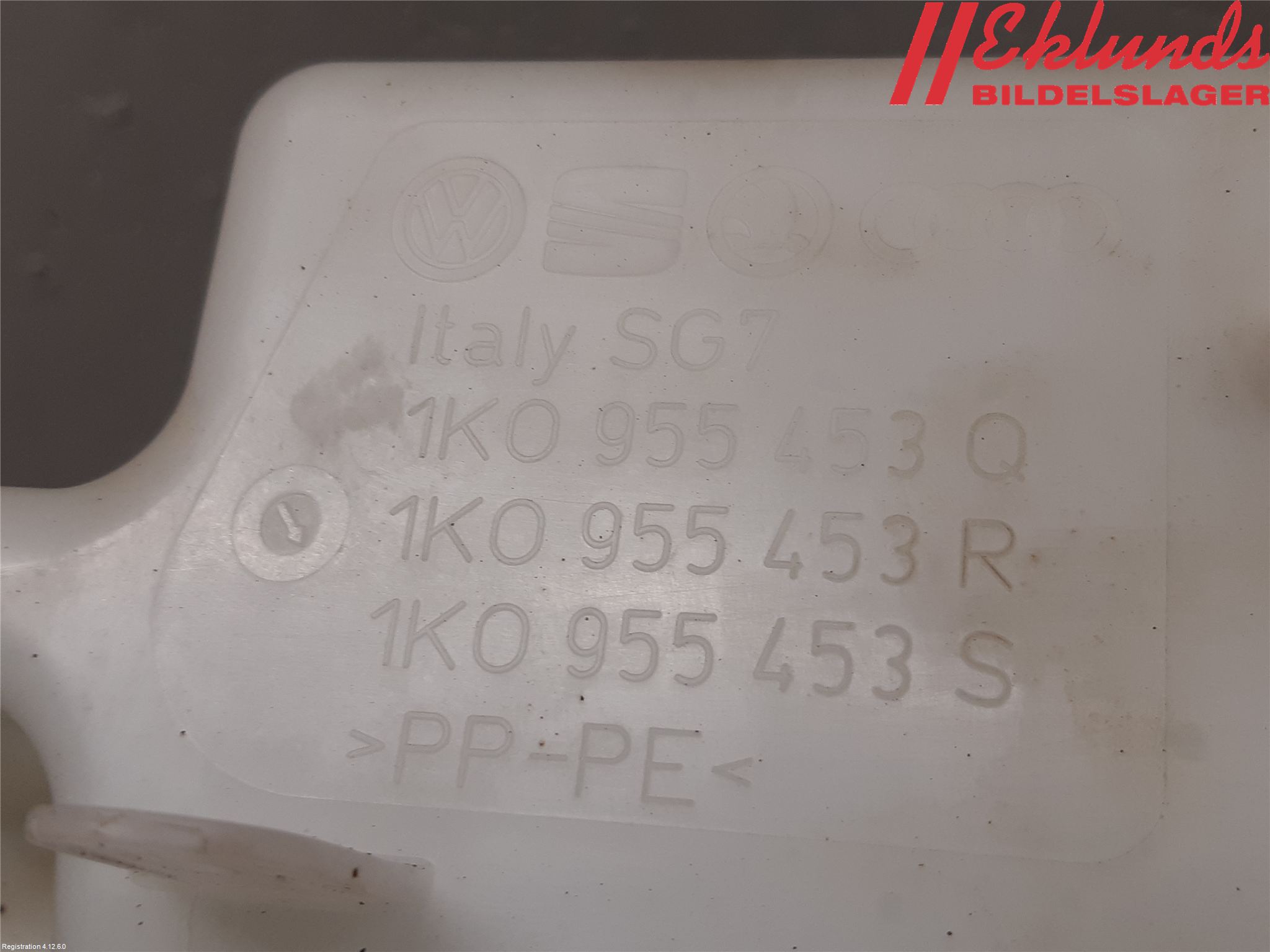 Audi A3/S3 05-13 Spolartank Vindruta-Strål