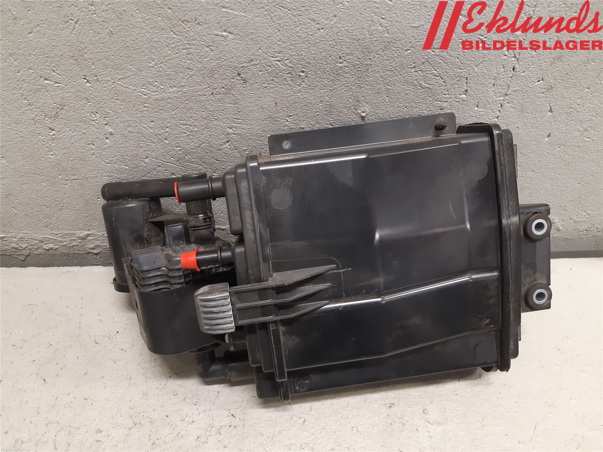 Volvo XC90/RECHARGE 16- Bränsle Kolkanister