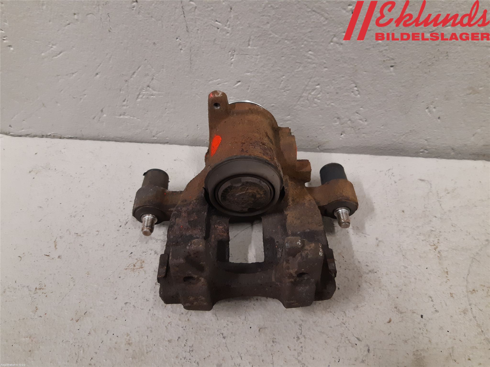 Volvo V60 19- Bromsok Bak Vänster