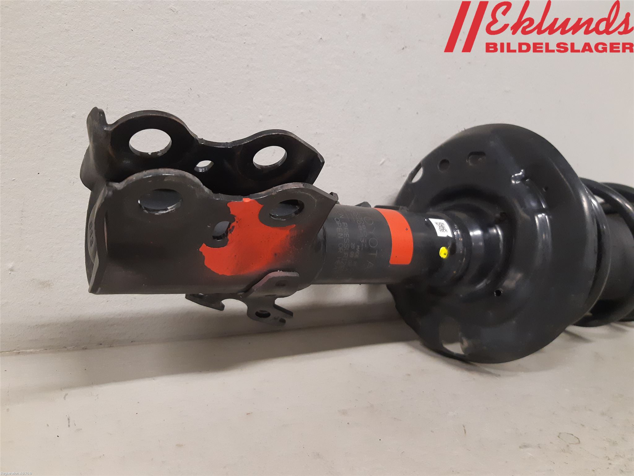 Toyota YARIS XP21 20- Fjäderben Fram Vänster