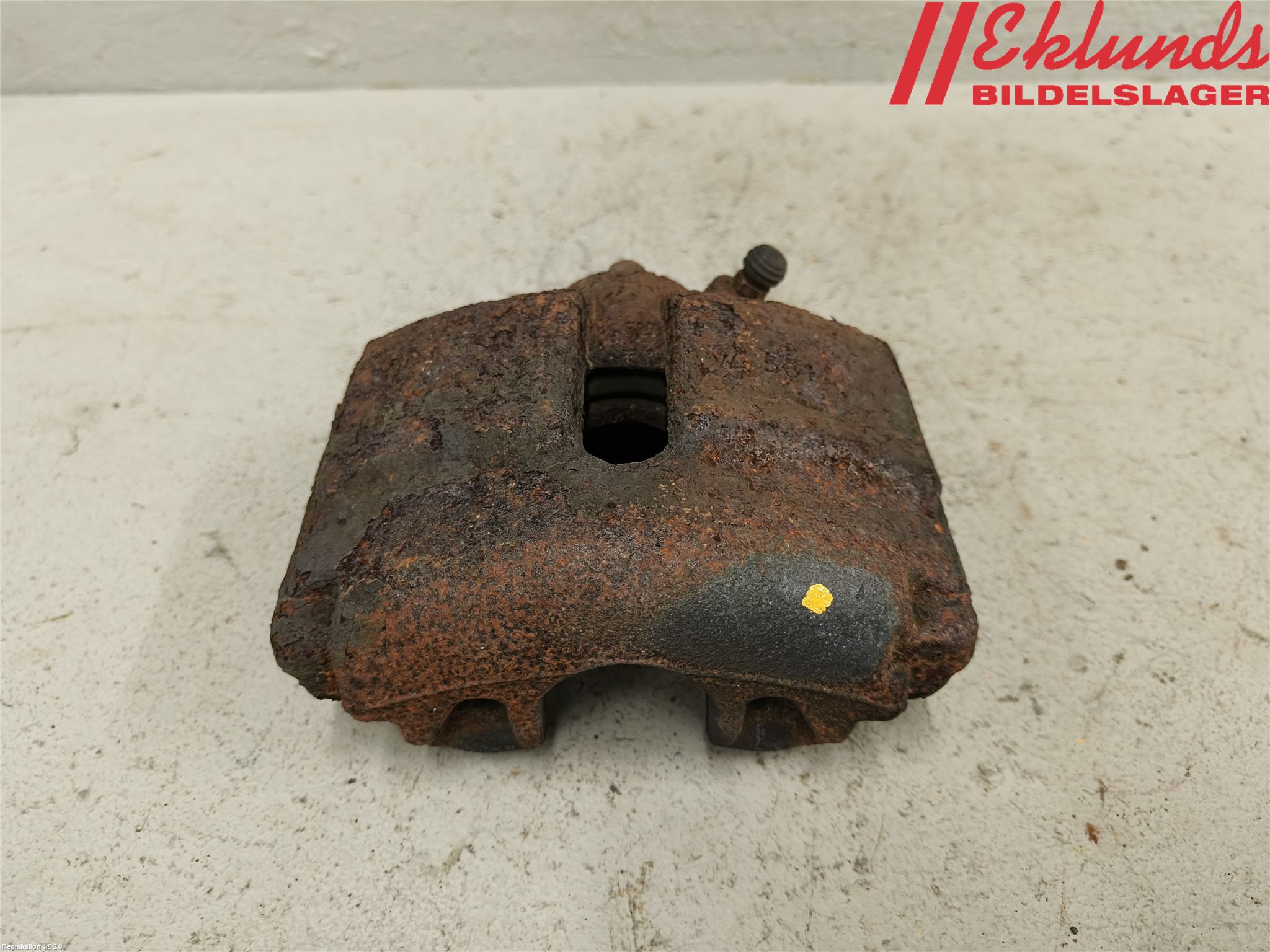 Volkswagen VW PASSAT 11-14 Bromsok Fram Vänster