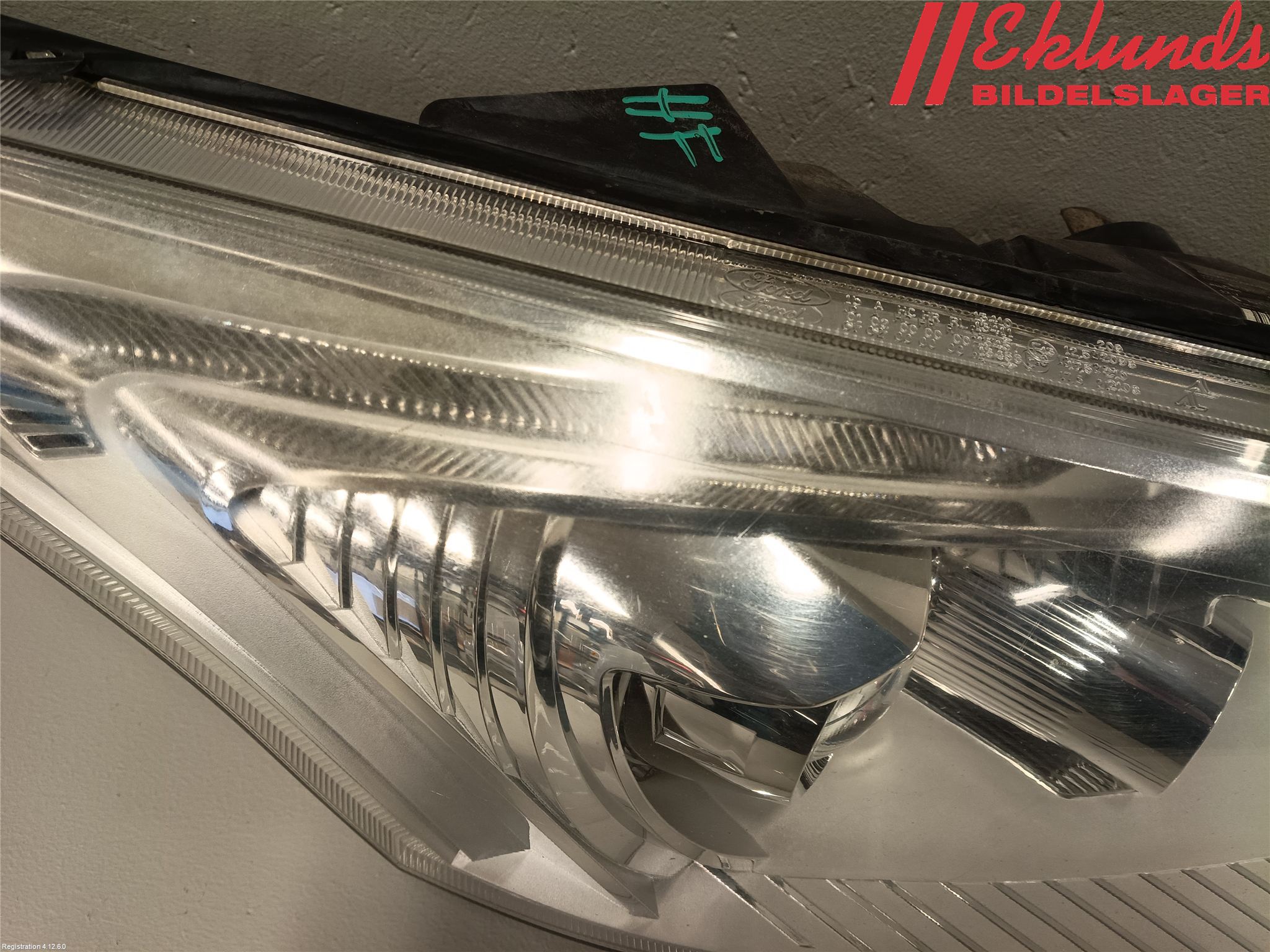 Ford B-MAX 12-17 Strålkastare Höger