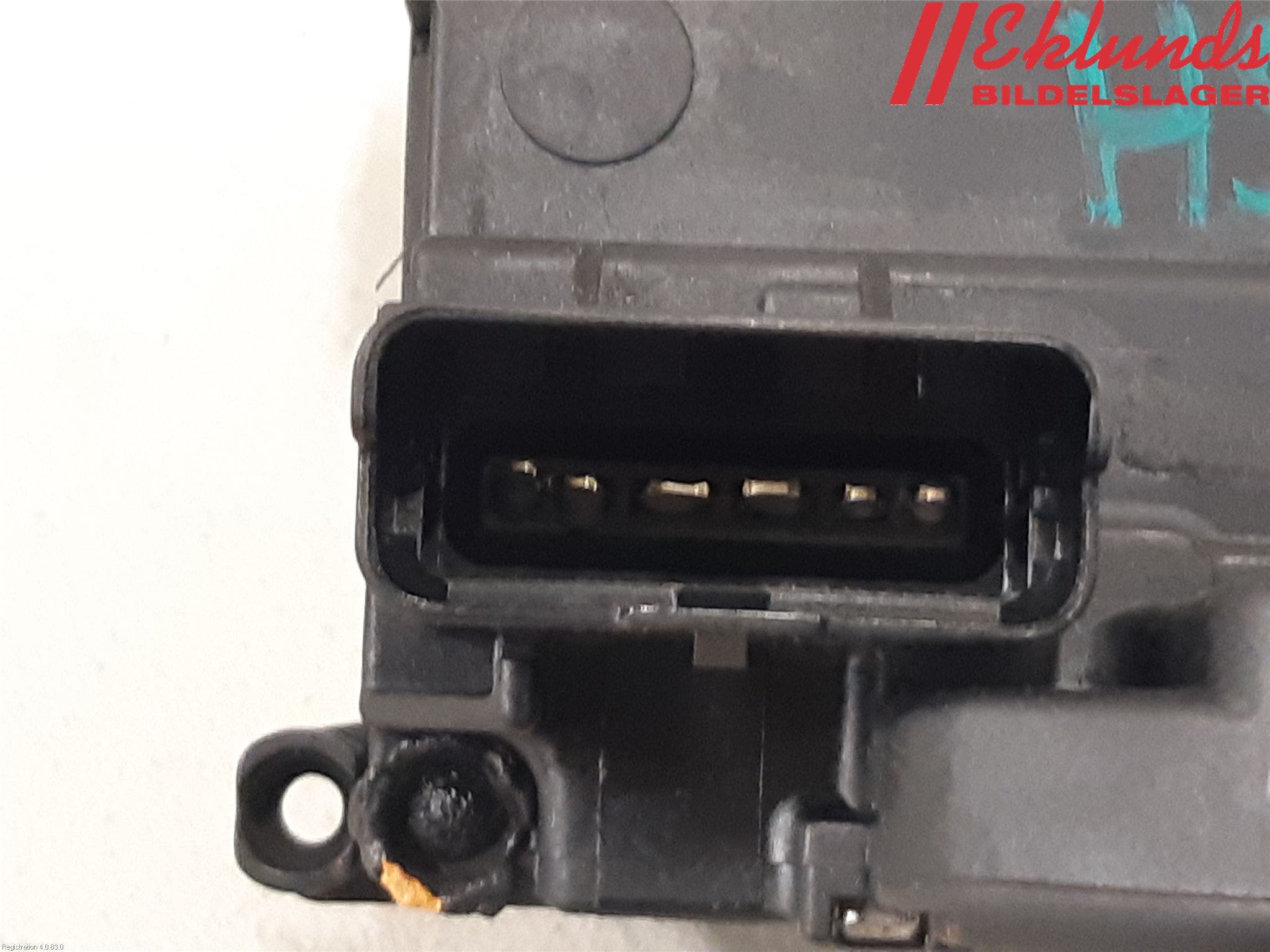 Renault KANGOO II 15-21 Låskista-Dörrlås