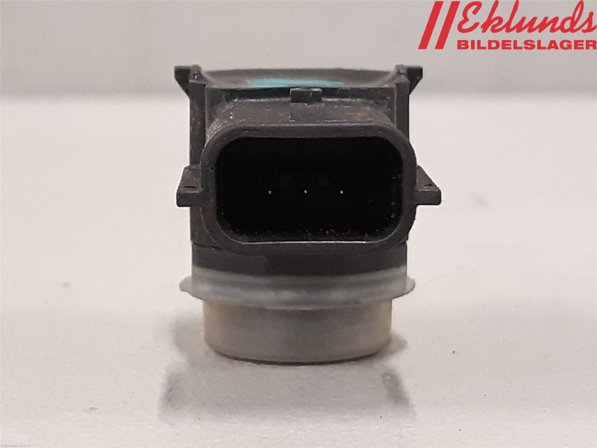 Nissan X-TRAIL 14-21 Parkeringshjälp Frontsensor