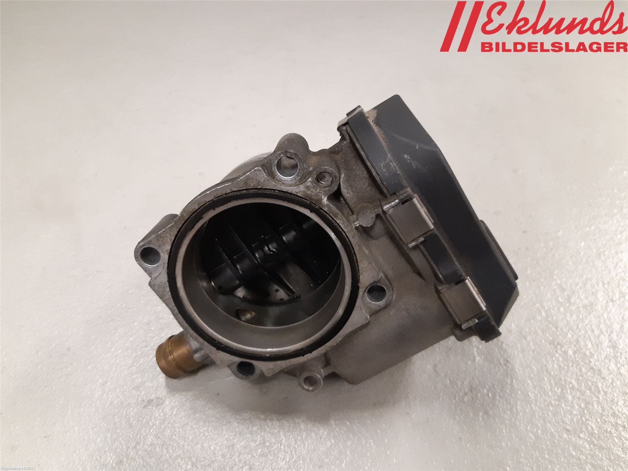 BMW 4 F36 Gran Coupé 14-20 Injspjällhus