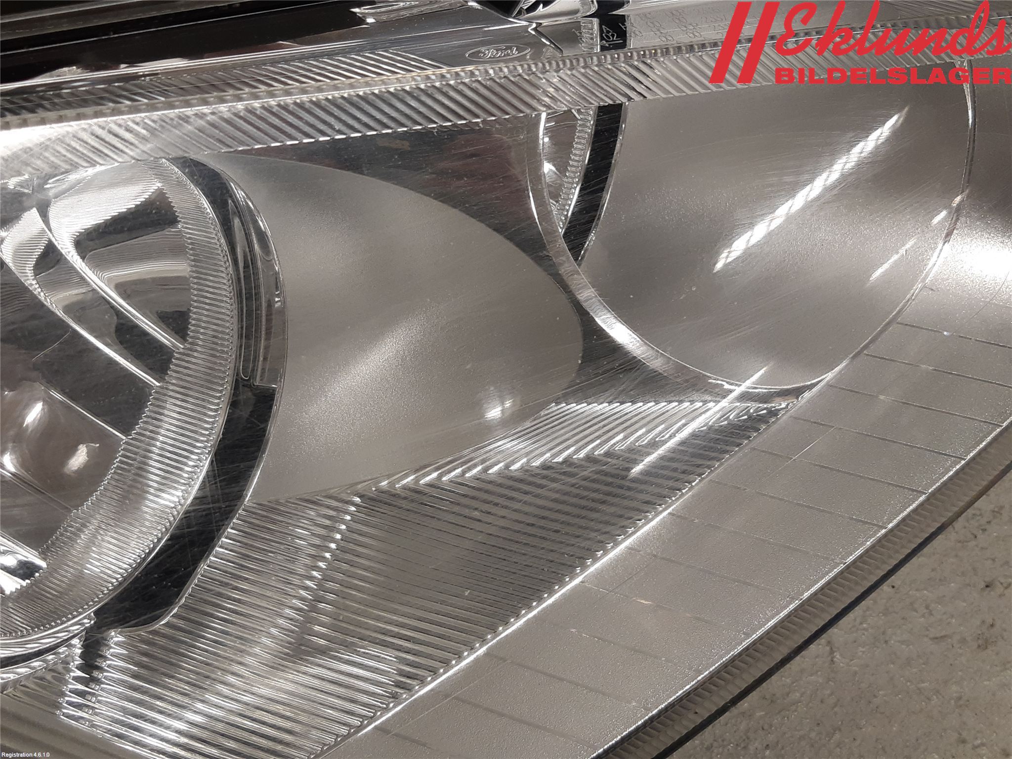 Ford FOCUS C-MAX I 07-10 Strålkastare Höger