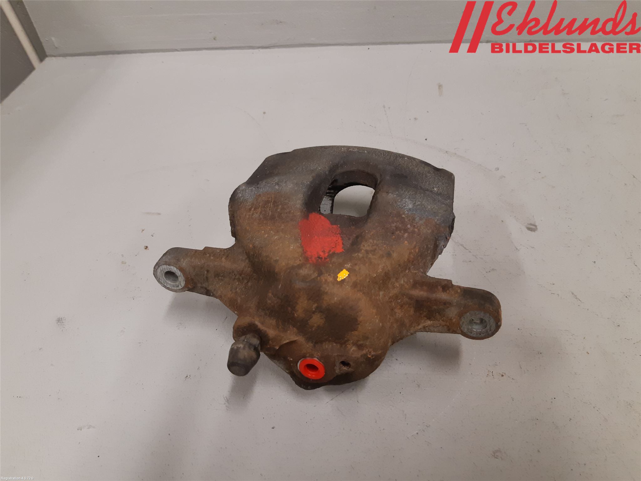 Toyota AURIS 10-12 Bromsok Fram Vänster