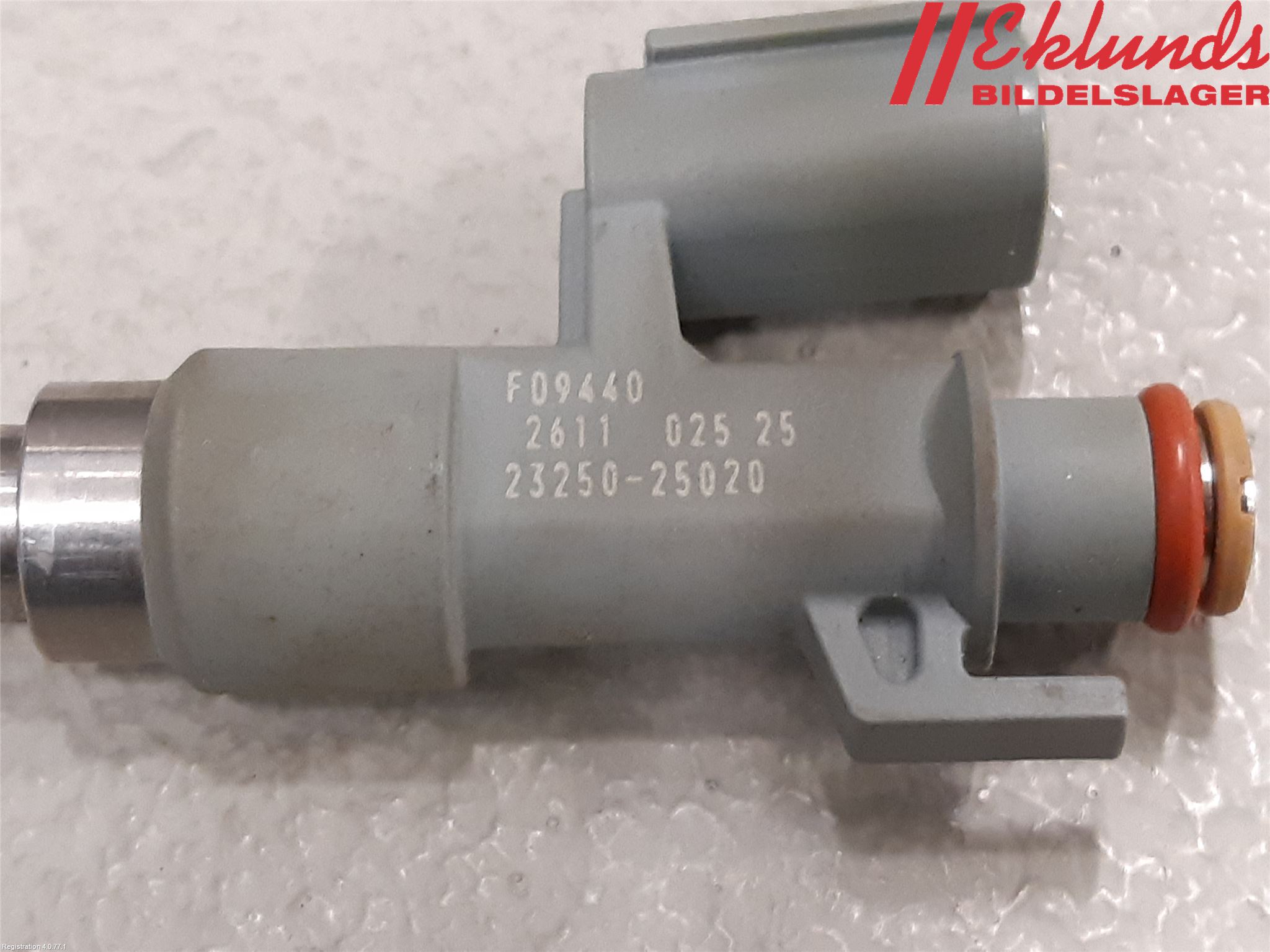 Toyota RAV4 19- Injspridare