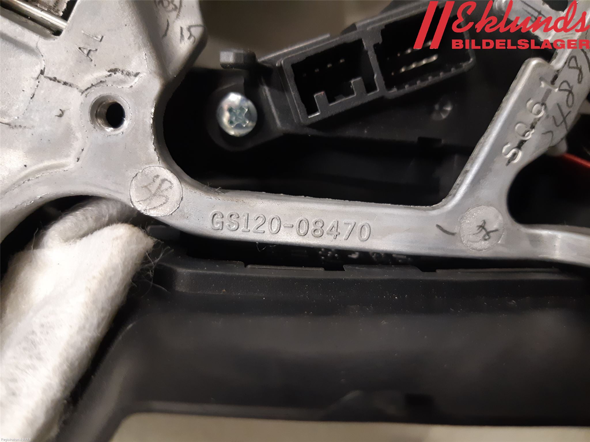 Toyota RAV4 19- Ratt