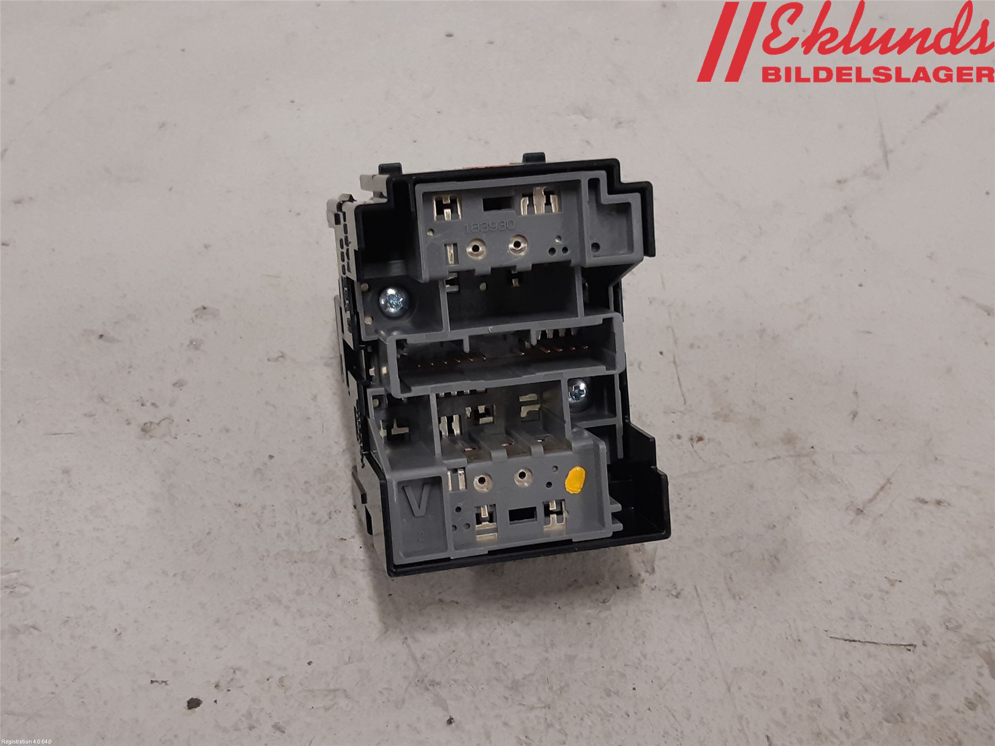 Toyota RAV4 19- Strömställare Spegel