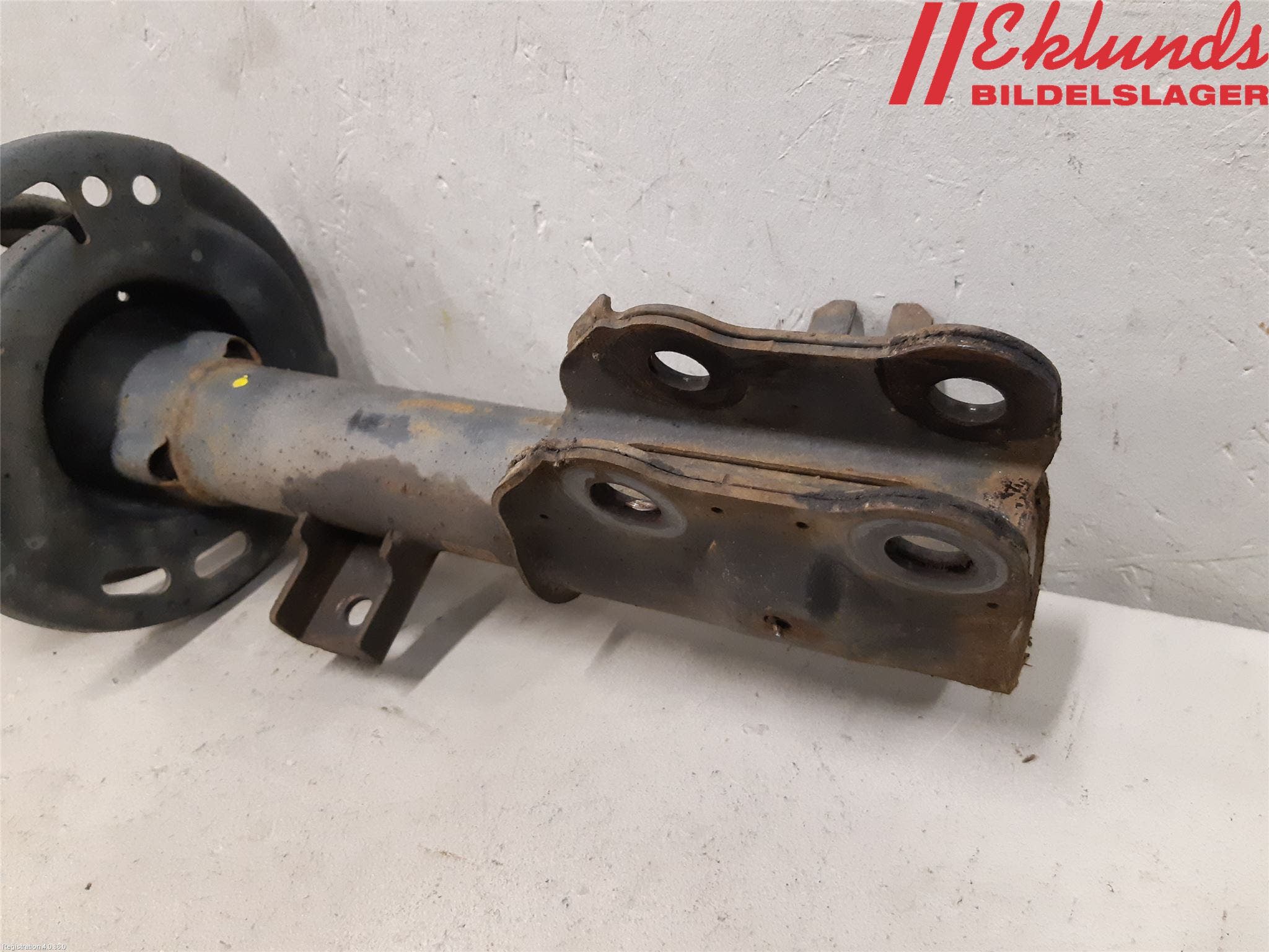 Mazda CX-5 12-17 Fjäderben Fram Höger