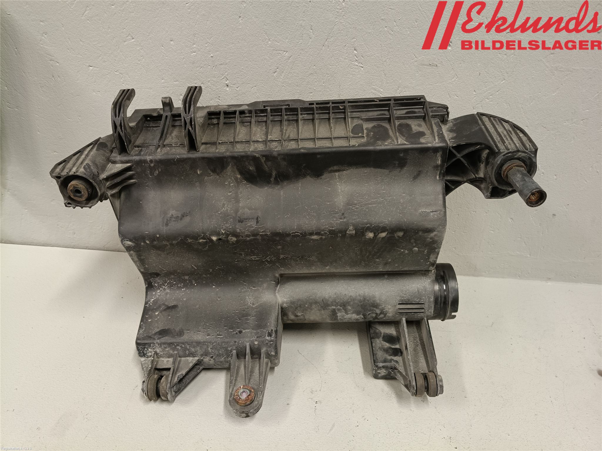 Ford TRANSIT    06-13 Luftrenare