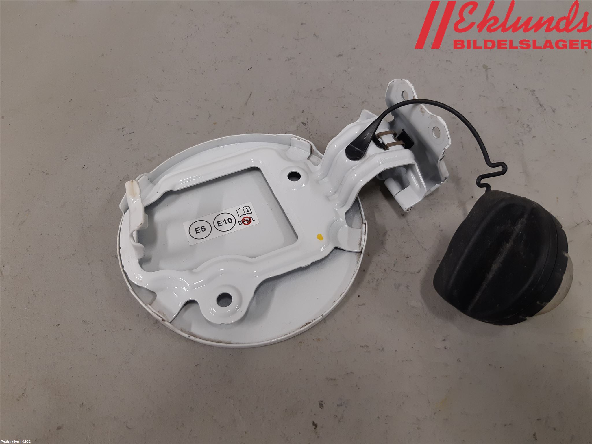 Toyota YARIS XP130 15-20 Tanklucka