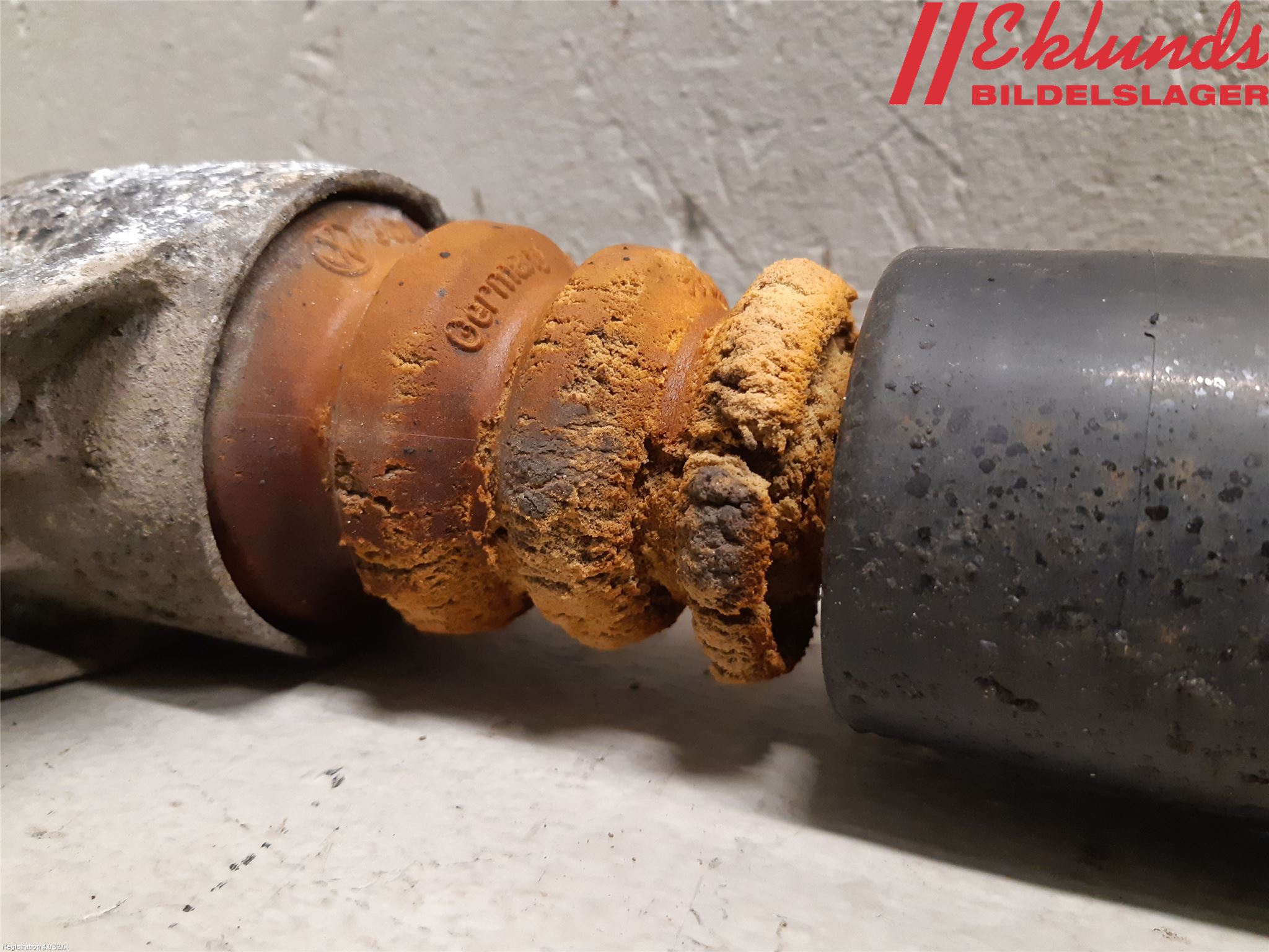 Skoda SUPERB 09-15 Stötdämpare Bak