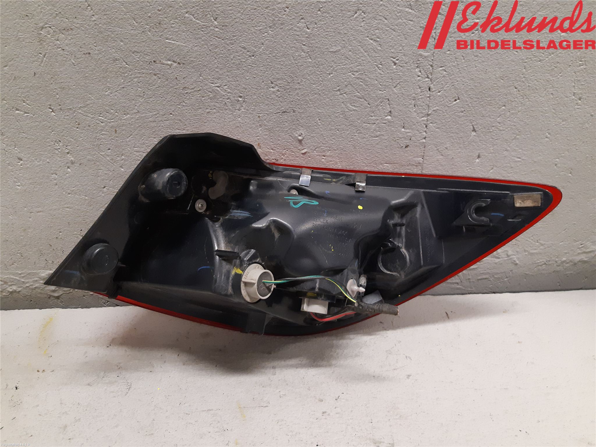 Mazda 2 (DJ) 15-22 Bakljus Vänster