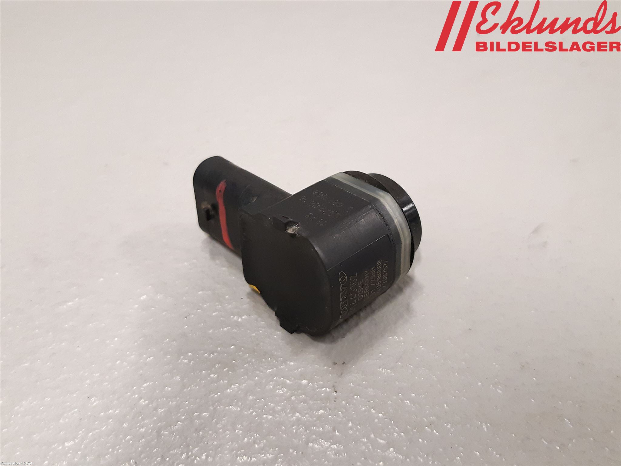 Volvo V40 12-19 Parkeringshjälp Backsensor