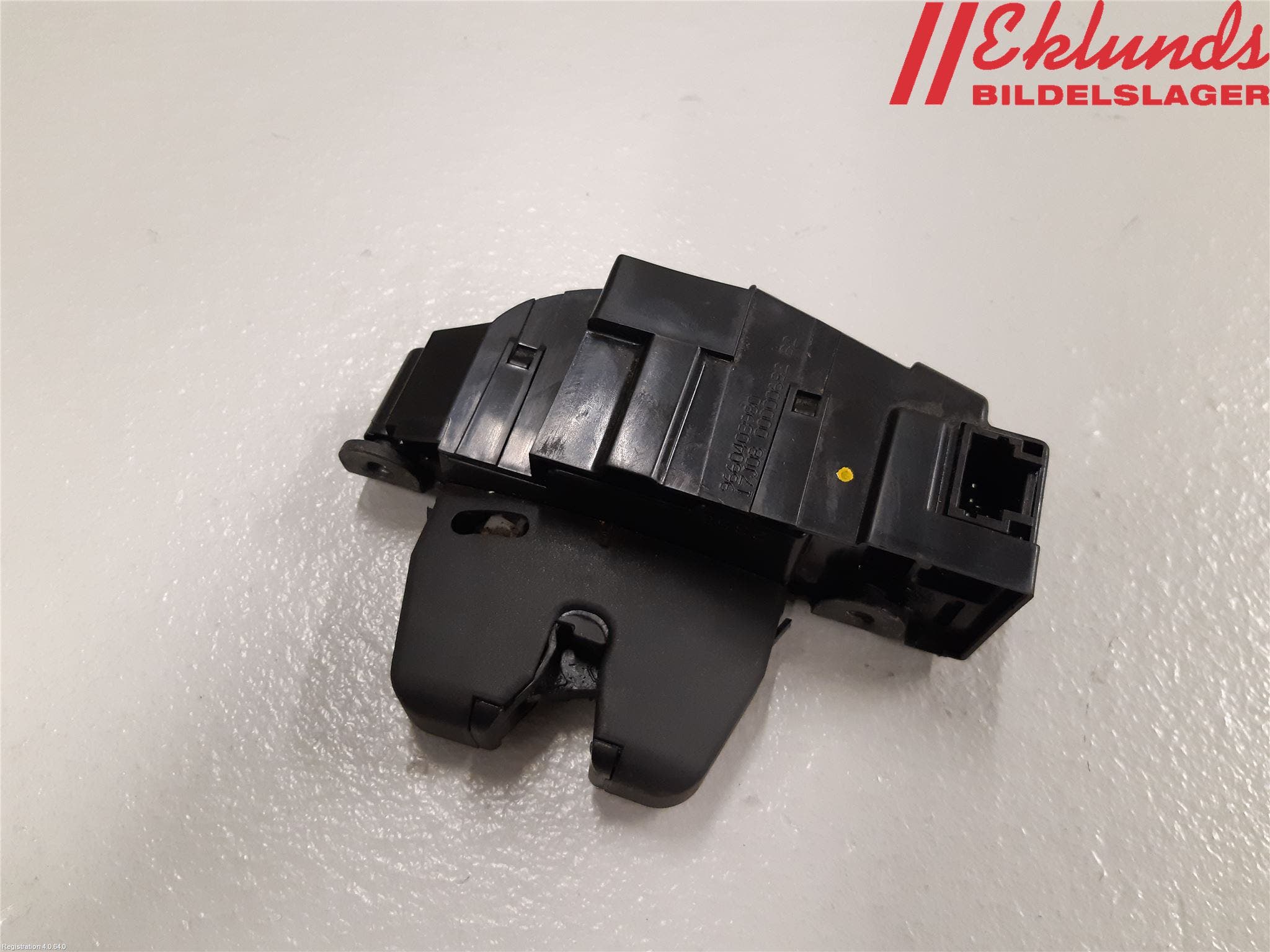 Citroen C4 GRAND PICASSO 07-13 Låskista Baklucka