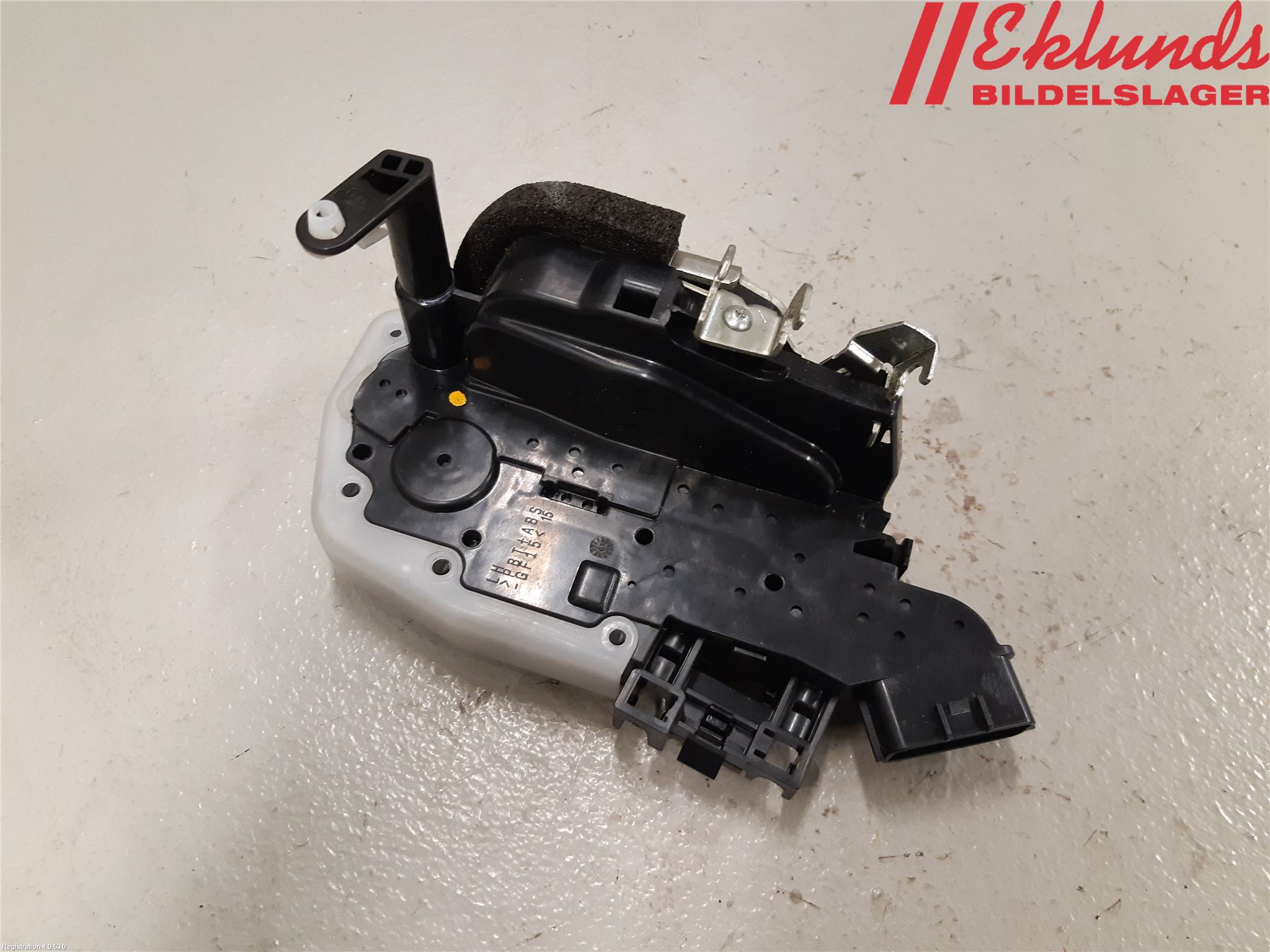 Nissan LEAF 11-17 Låskista-Dörrlås