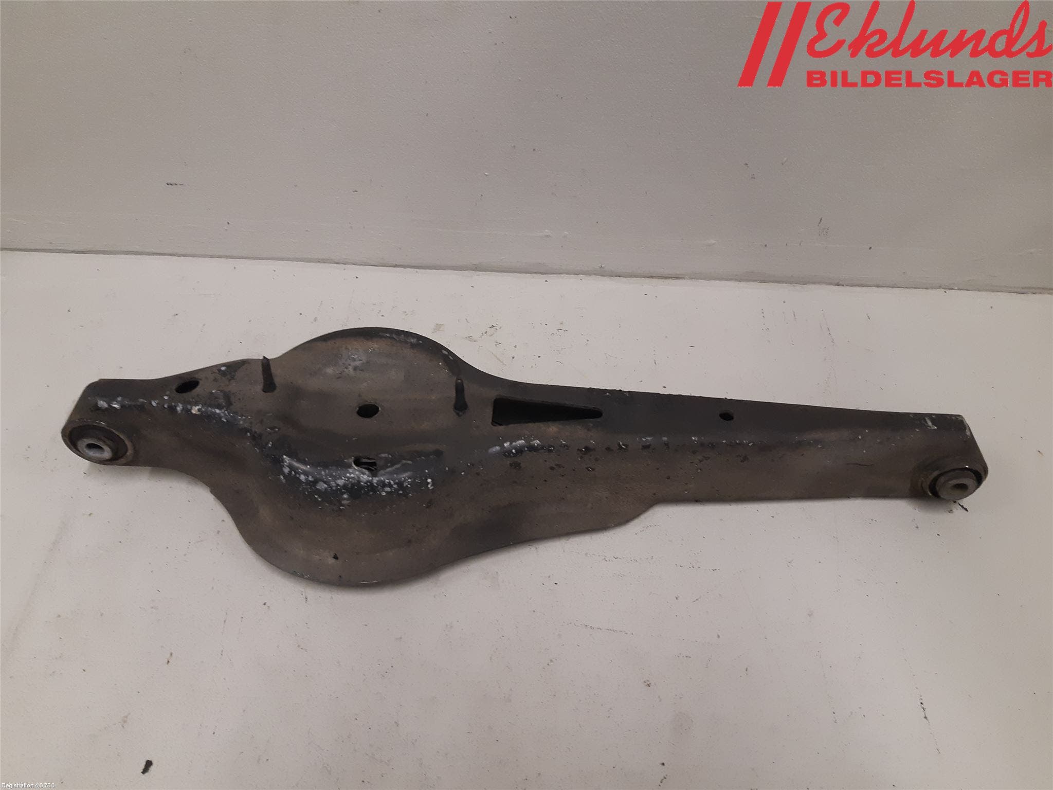 Volvo V60 14-18 Bärarm Bak Vänster