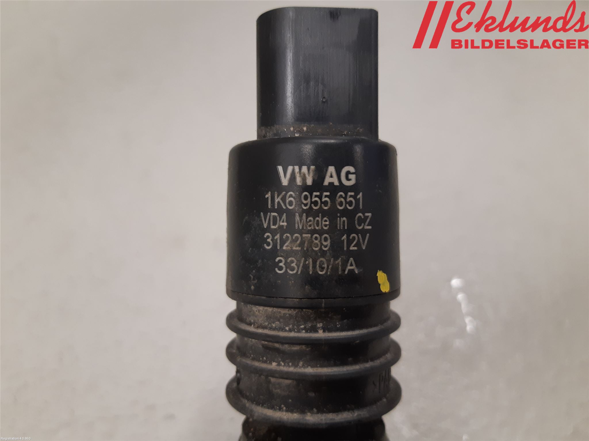 Volkswagen VW CADDY 11-15 Spolarpump Vindruta