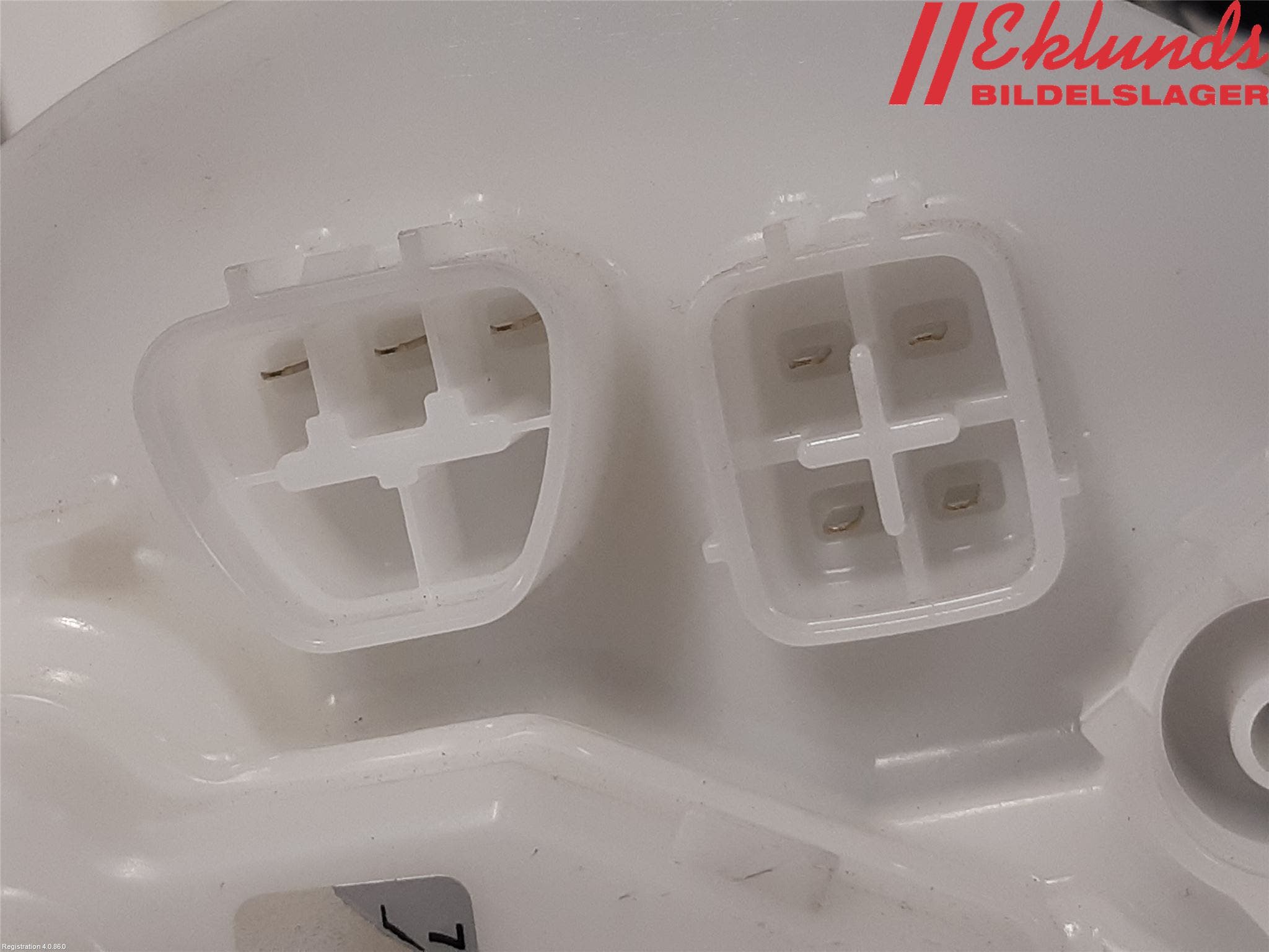 Toyota YARIS CROSS XP21 21- Bränslepump El