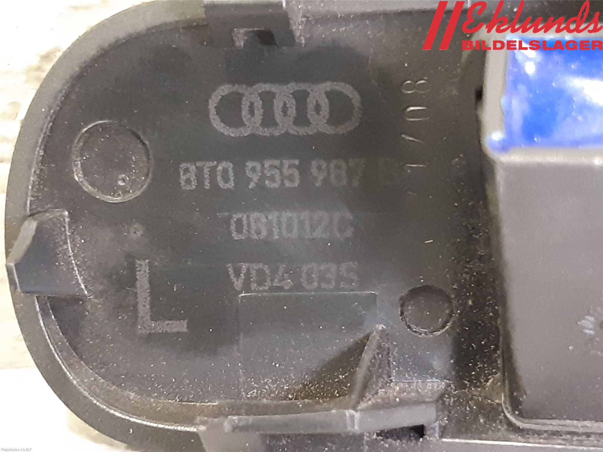 Audi A4/S4 08-11 Spolarmunstycke Rutor