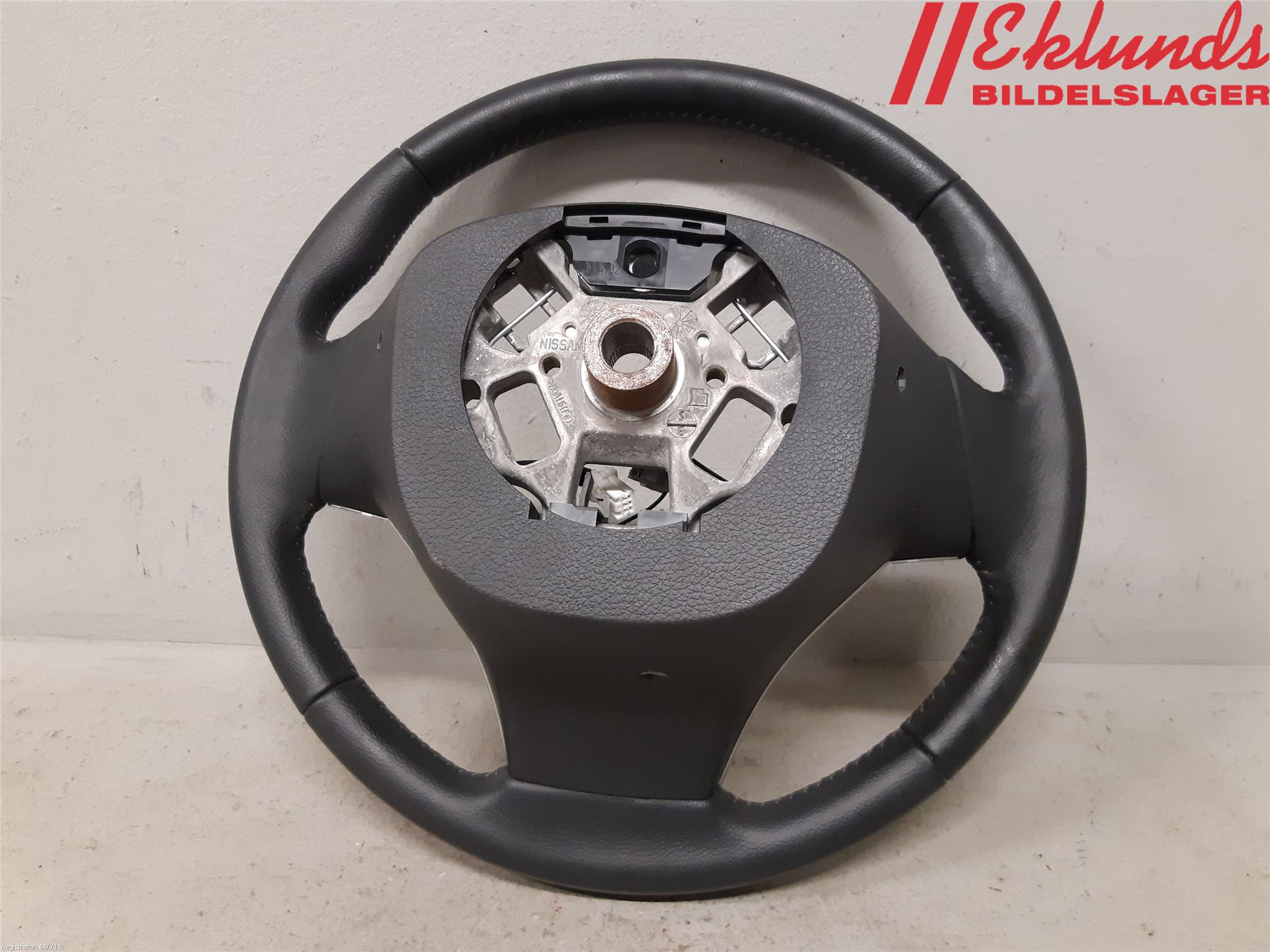 Nissan NAVARA, TREK-1 17-21 Ratt