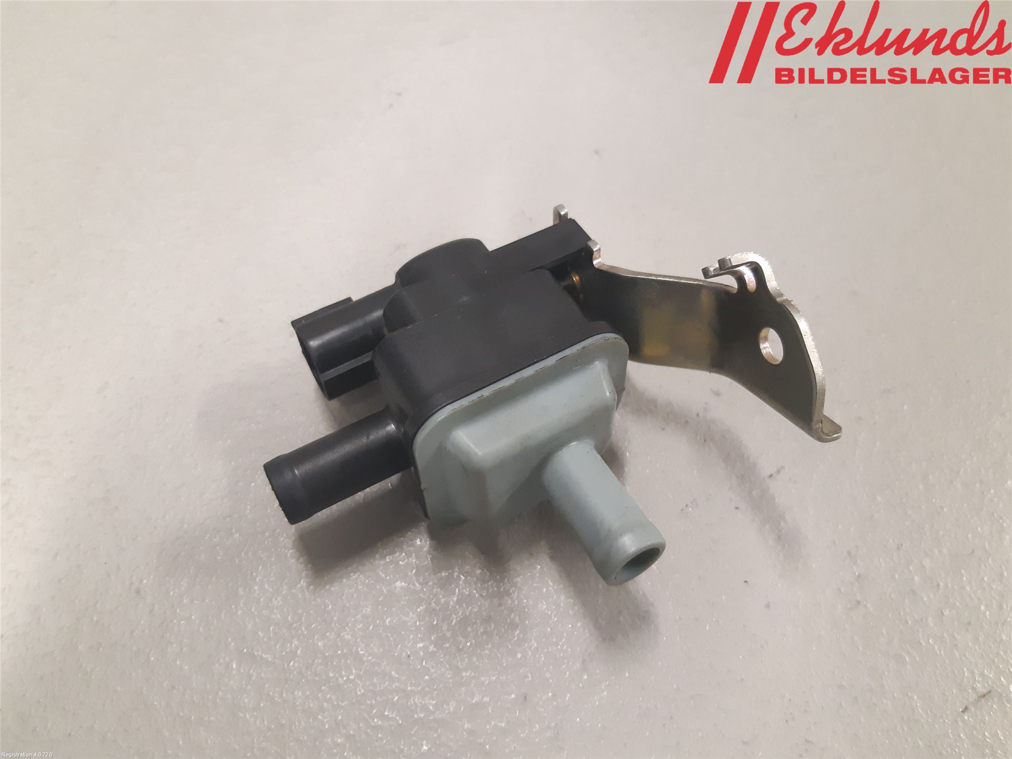 Toyota RAV4 19- Vakuumventil