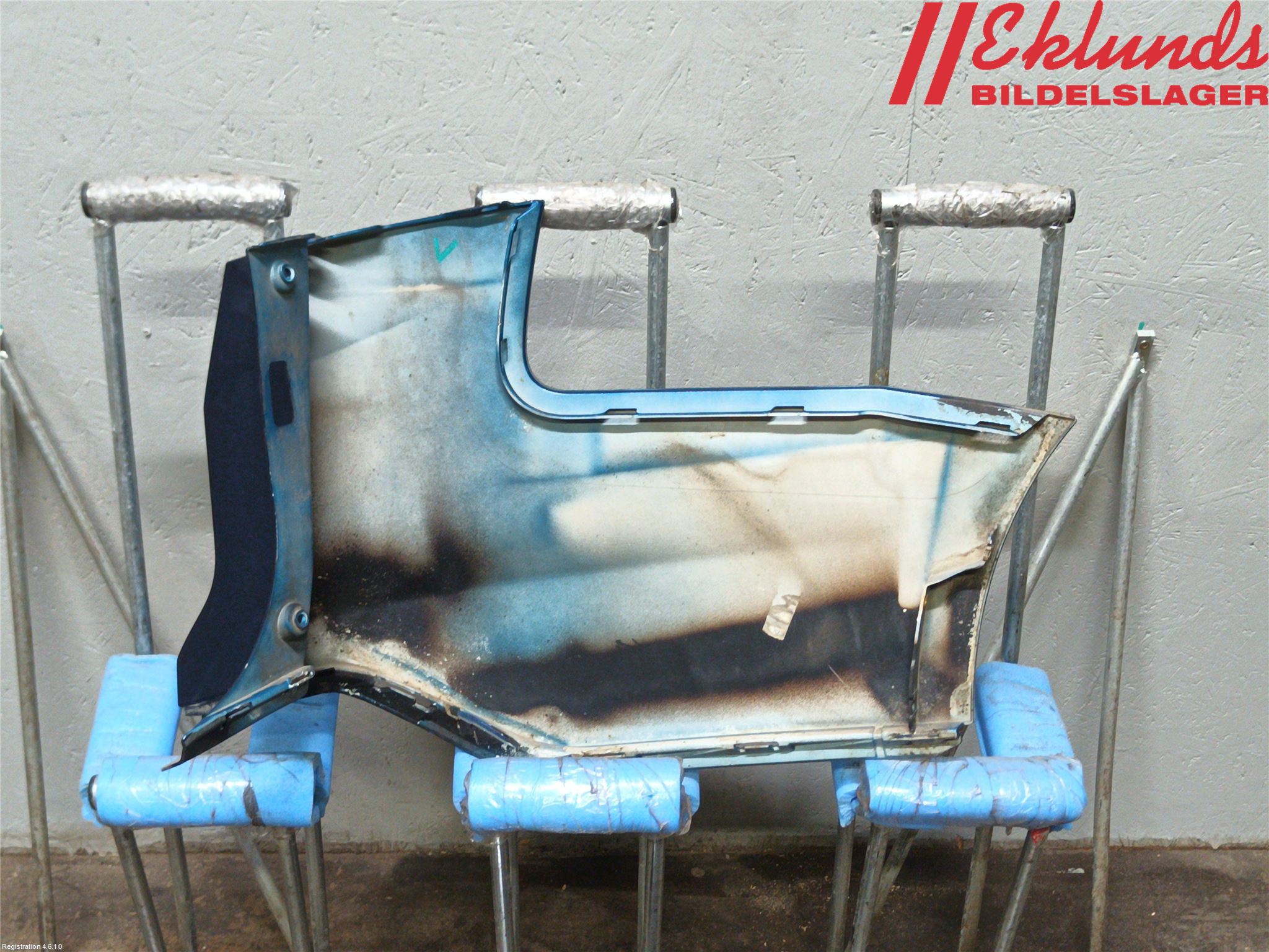 Ford FOCUS 11-14 Stötfångardel Bak Vä