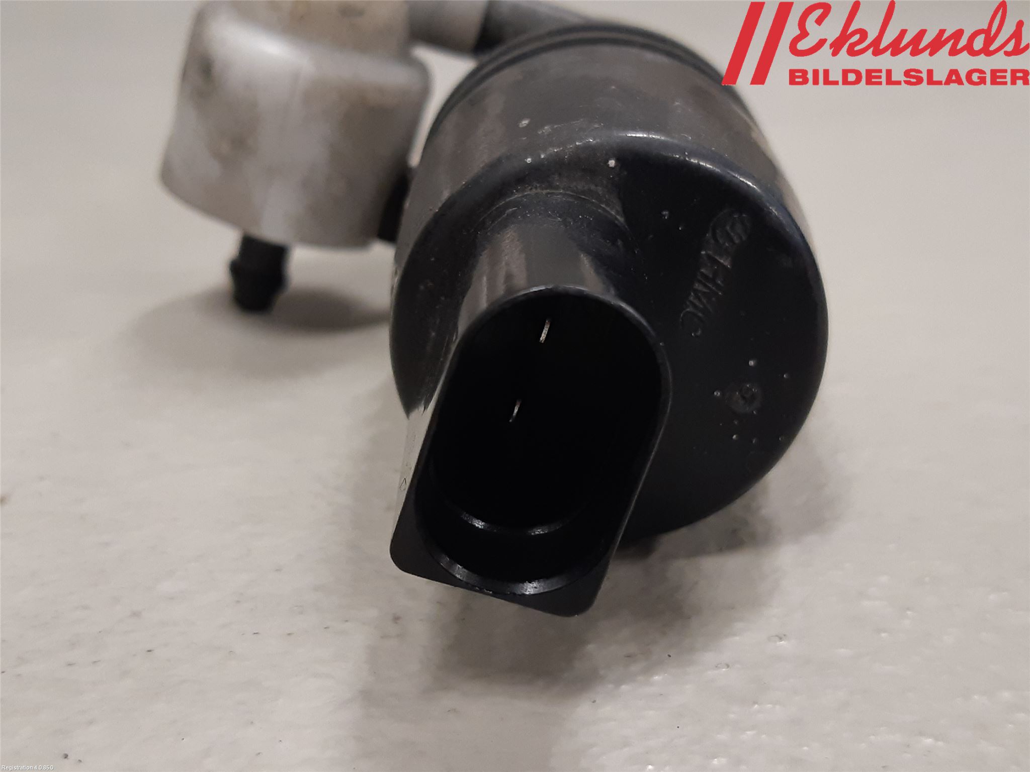 BMW X1 F48 15-22 Spolarpump Vindruta