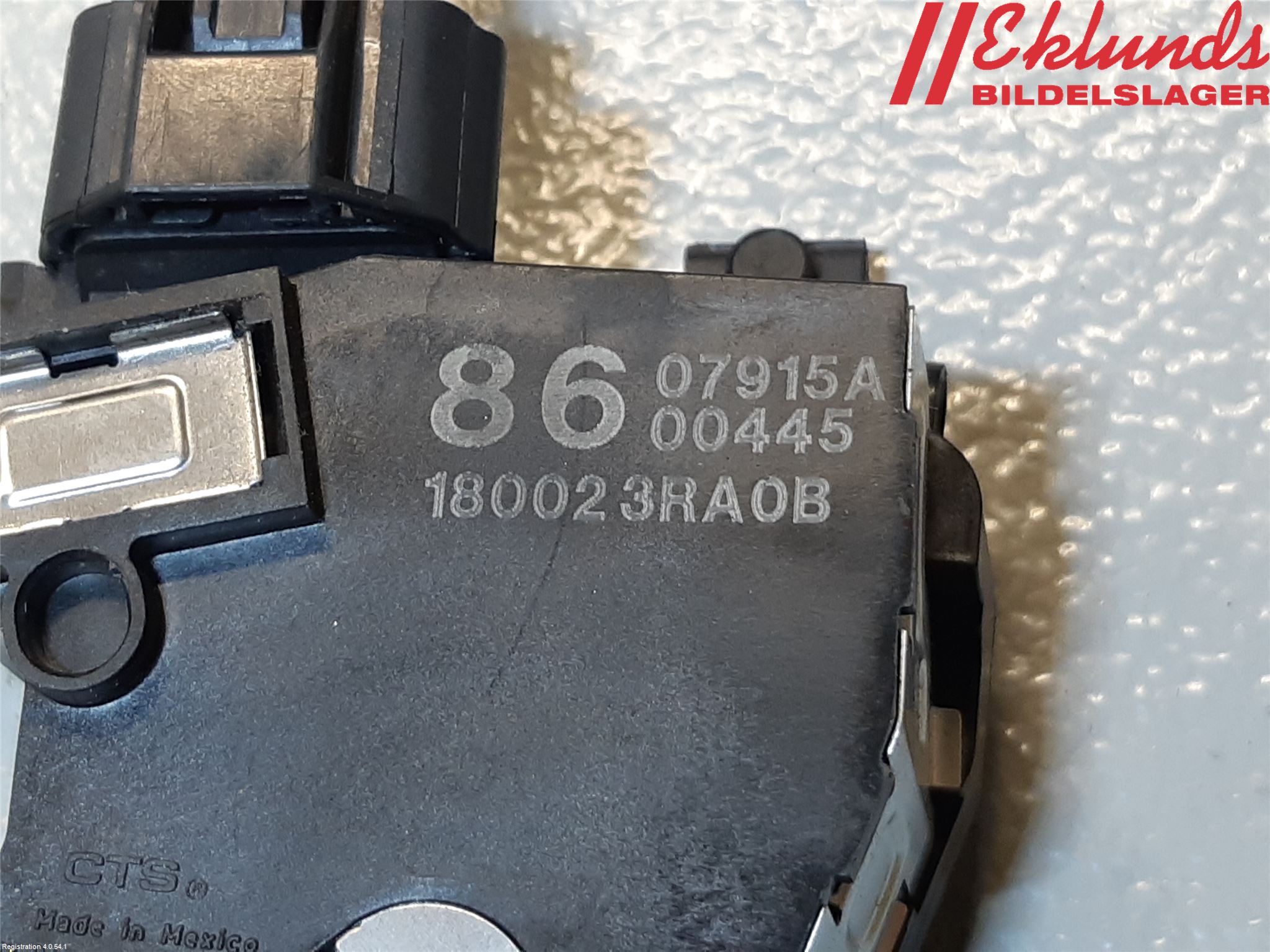 Nissan PULSAR Gaspedal
