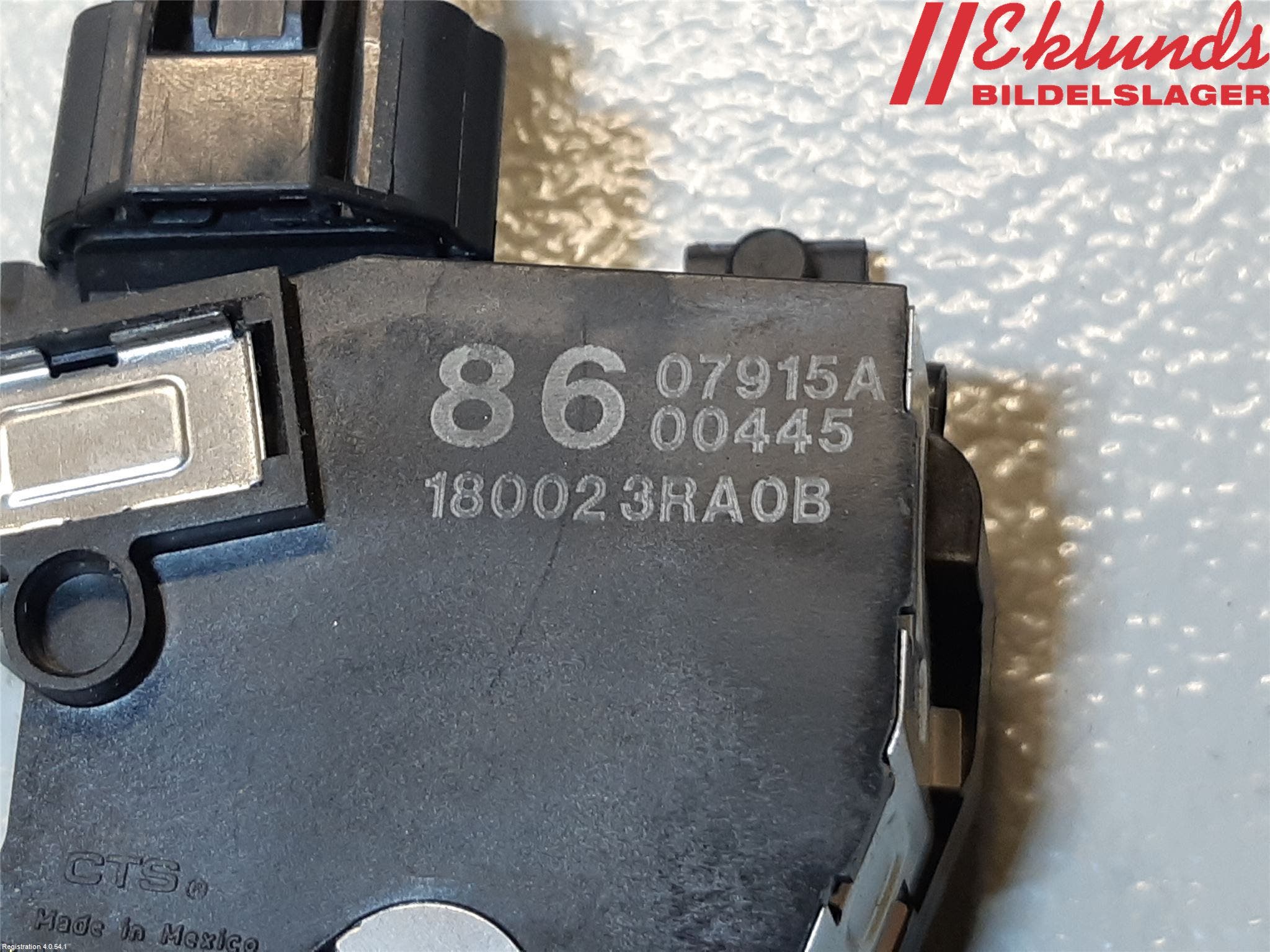 Nissan PULSAR Gaspedal