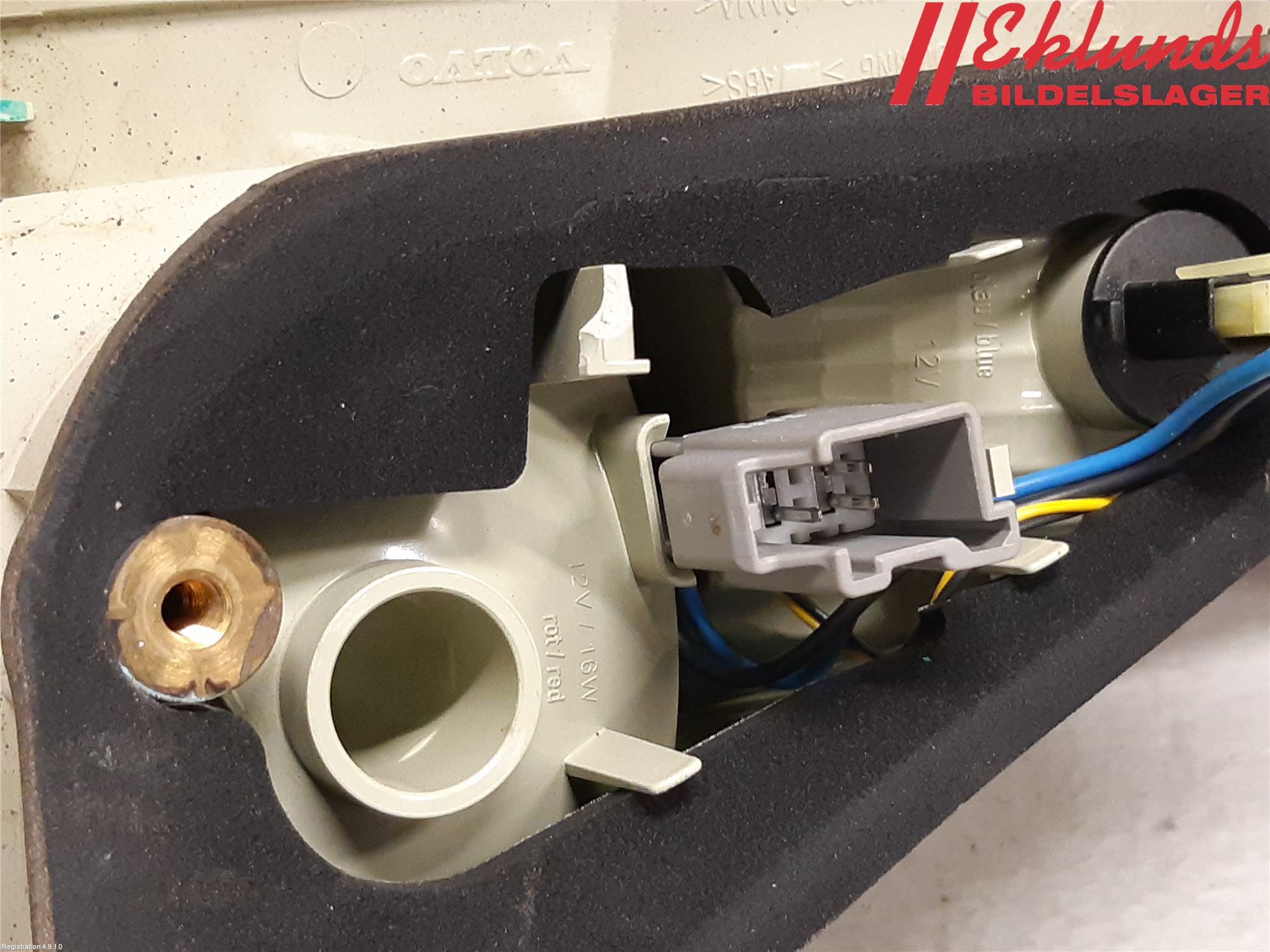 Volvo V70 08-13 Bakljus Lucka Hö