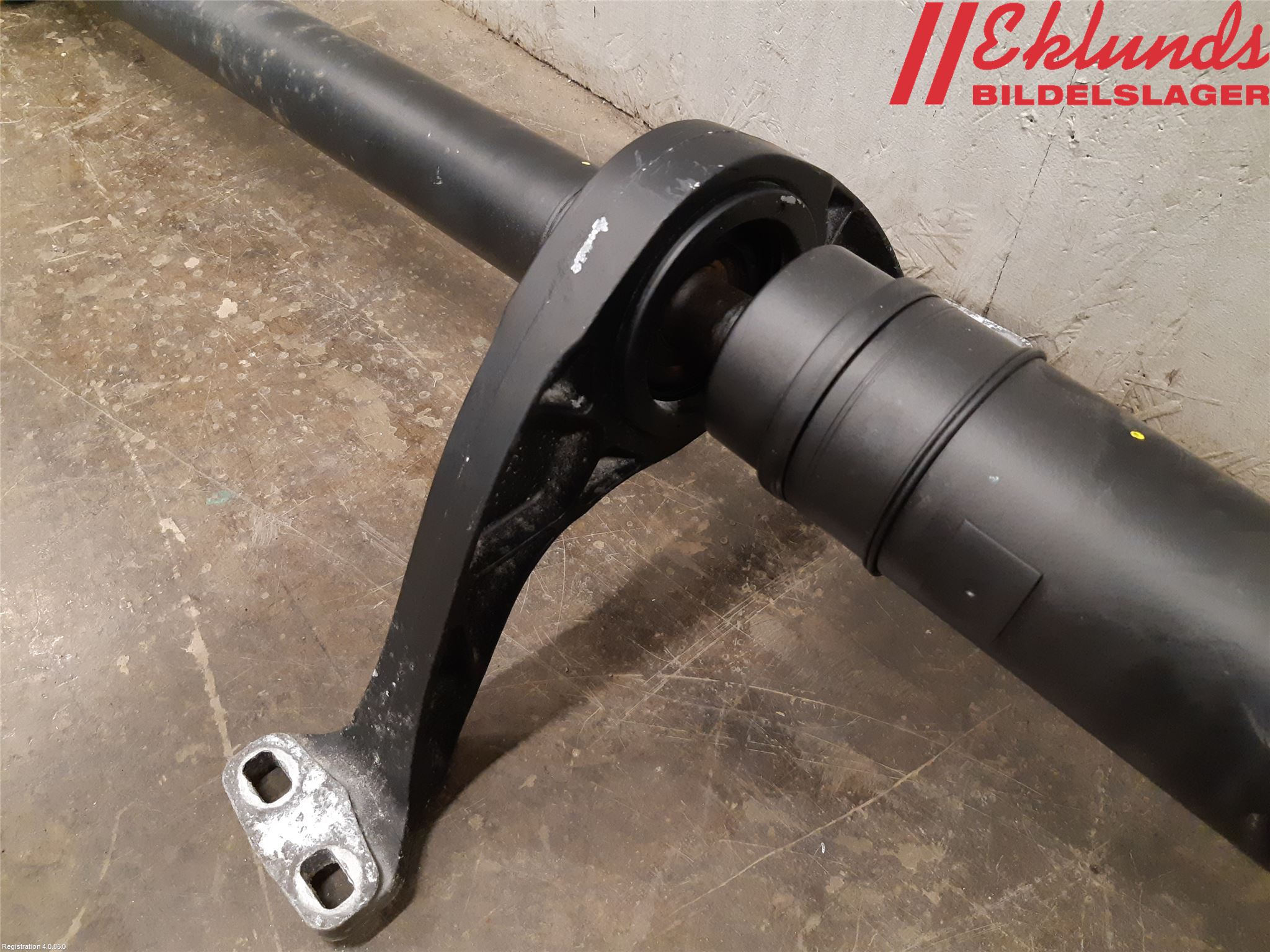 Volkswagen VW PASSAT 15-19 Mellanaxel Komp