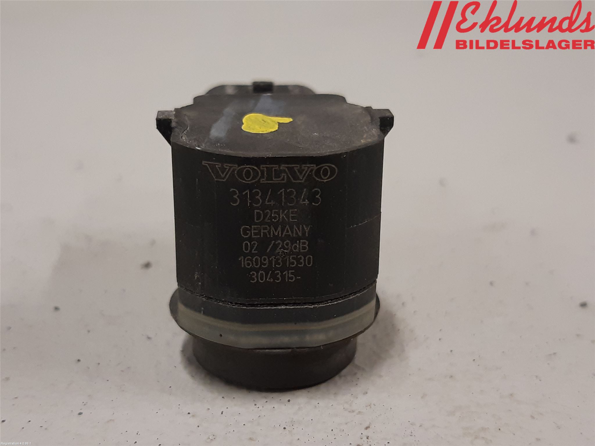 Volvo V40 12-19 Parkeringshjälp Backsensor
