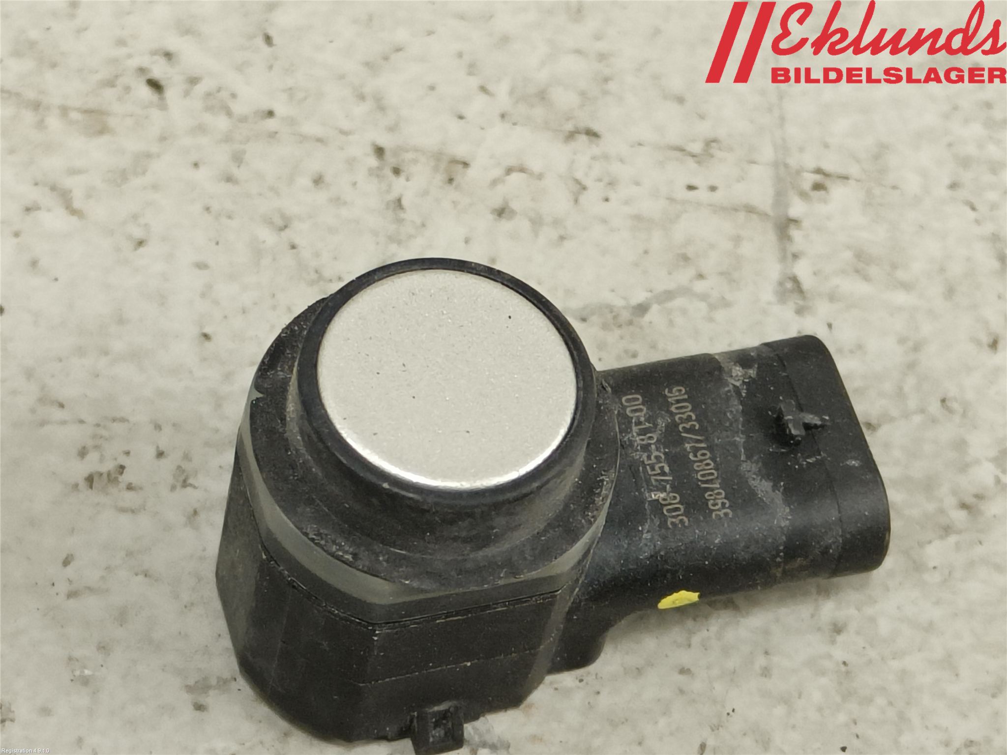 Volvo V60 CROSS COUNTRY 16-18 Parkeringshjälp Backsensor