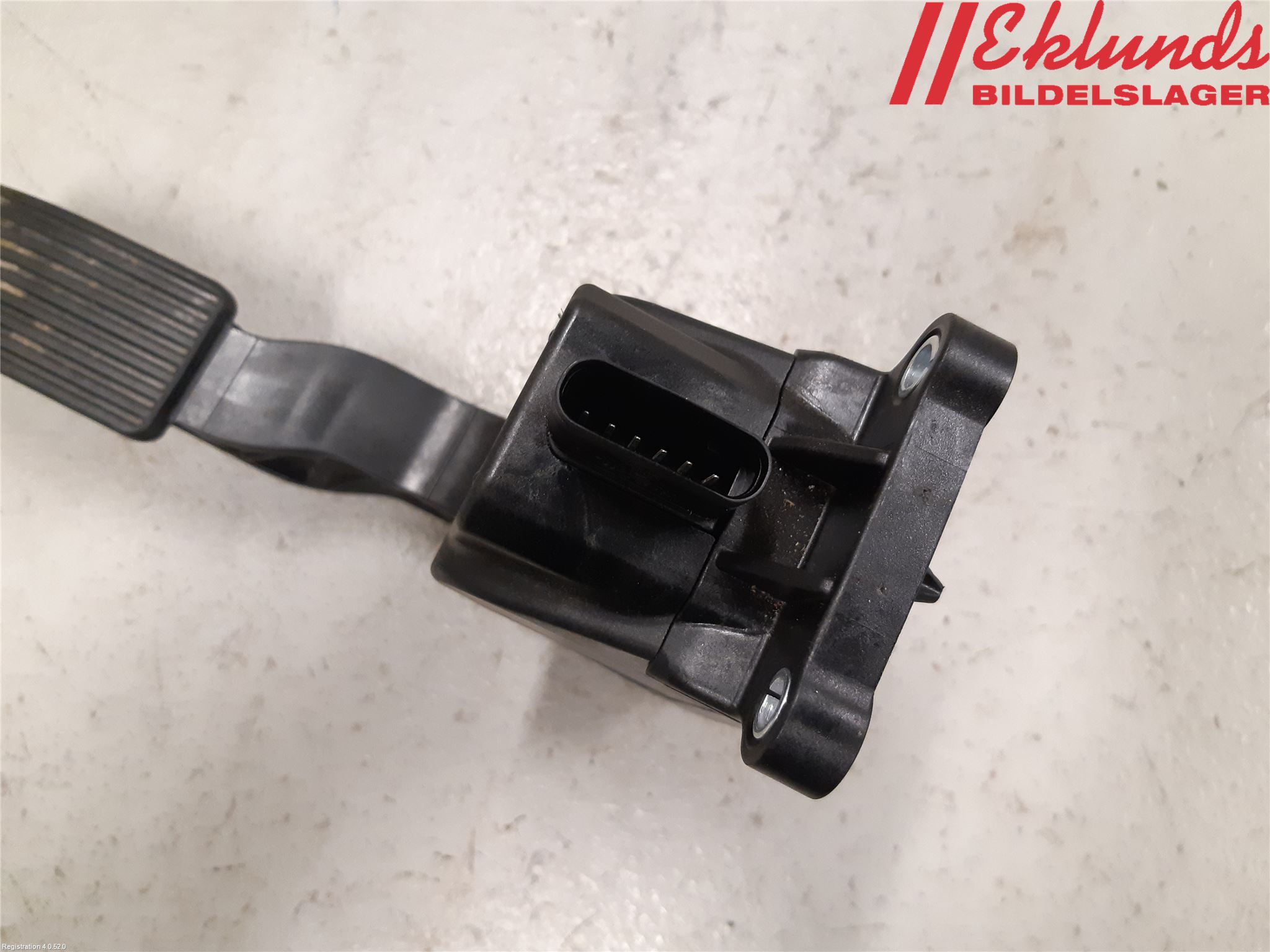 Mercedes-Benz MB VITO/V-KLASS (W640,W447,W448) 14- Gaspedal