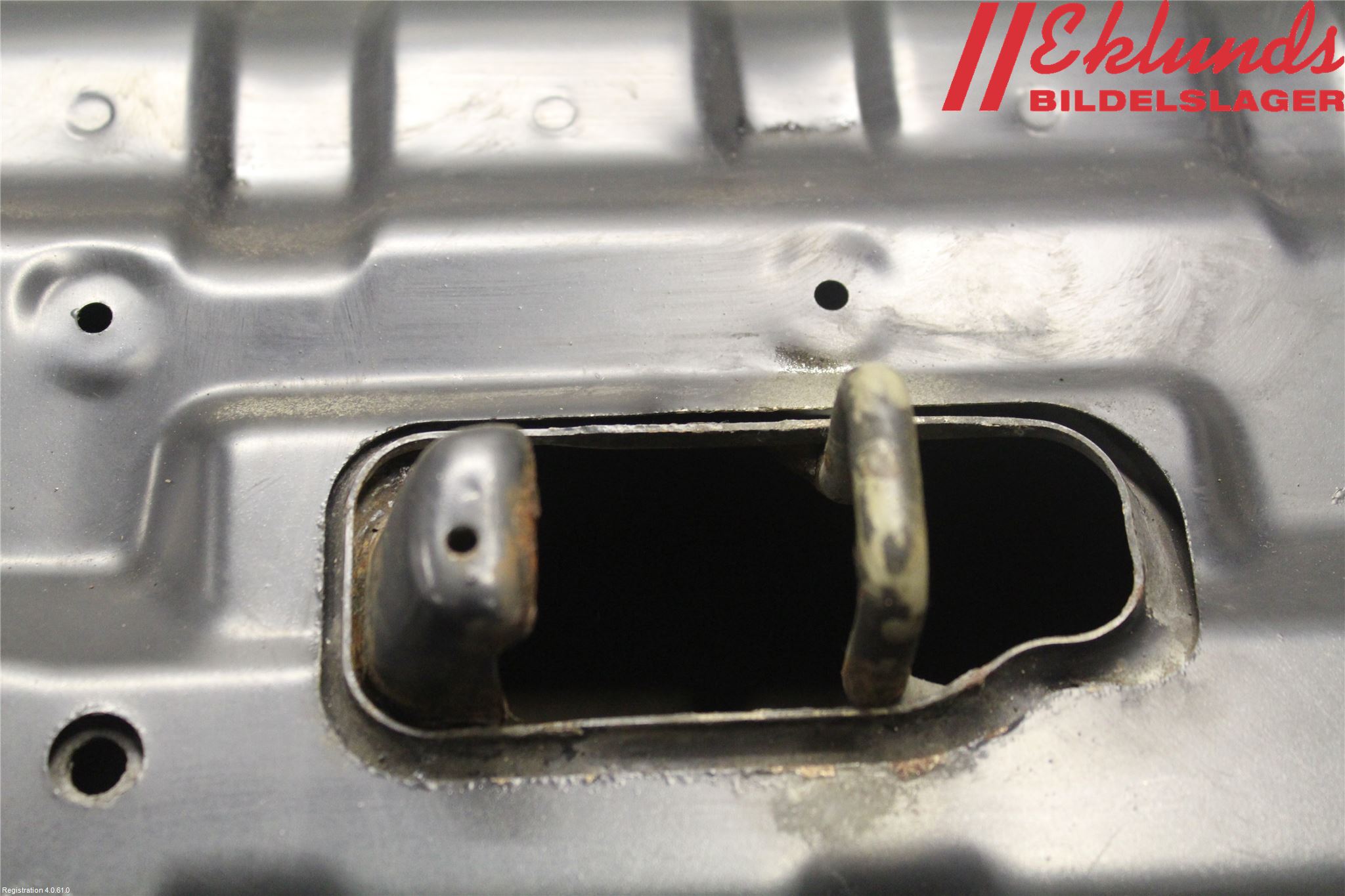 Nissan JUKE 10-14 Huv Fram