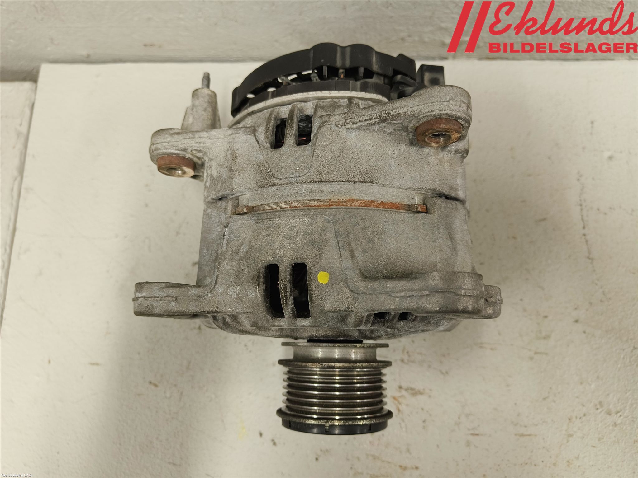 Volkswagen VW GOLF VI 09-13 Generator