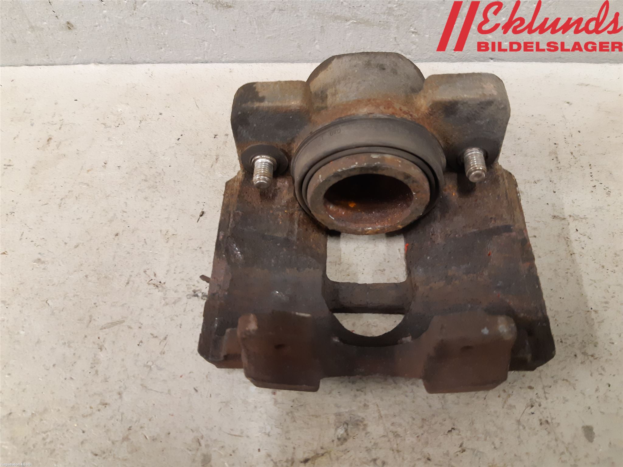 Toyota YARIS XP130 15-20 Bromsok Fram Vänster