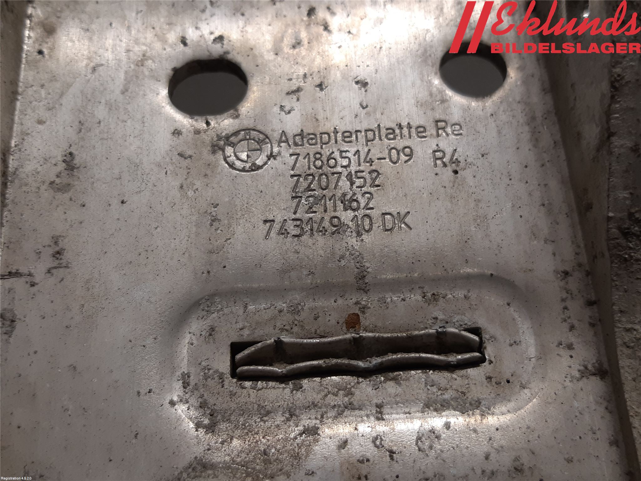 BMW 5 F10/F11/F18 09-17 Frontplåt